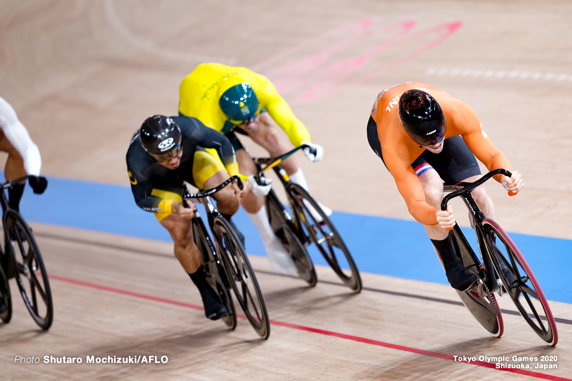 写真 3枚目 20枚アジズルハスニアワン Mohd Azizulhasni Awang MAS ハリーラブレイセン