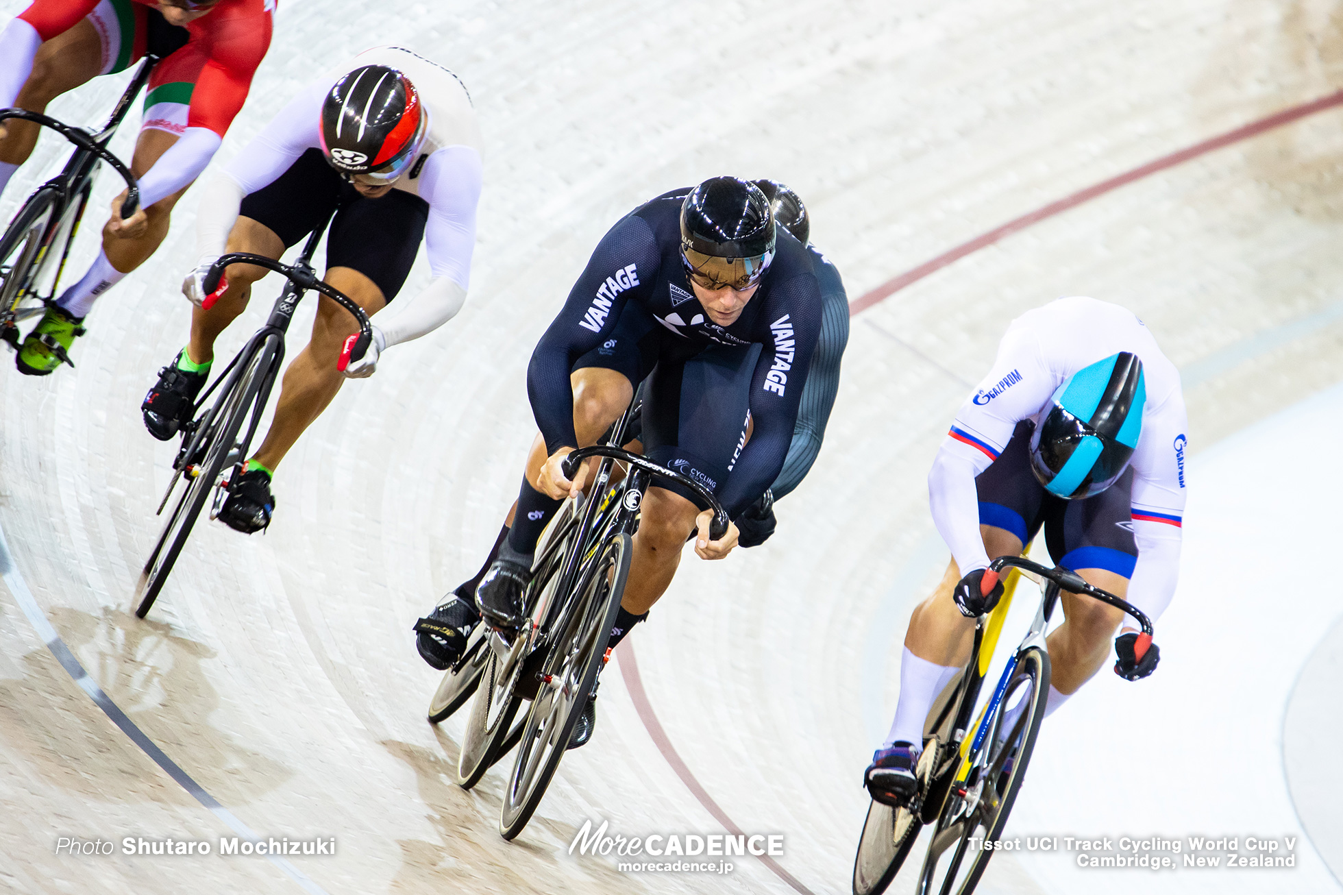 1st Round / Men's Keirin / Track Cycling World Cup V / Cambridge, New Zealand