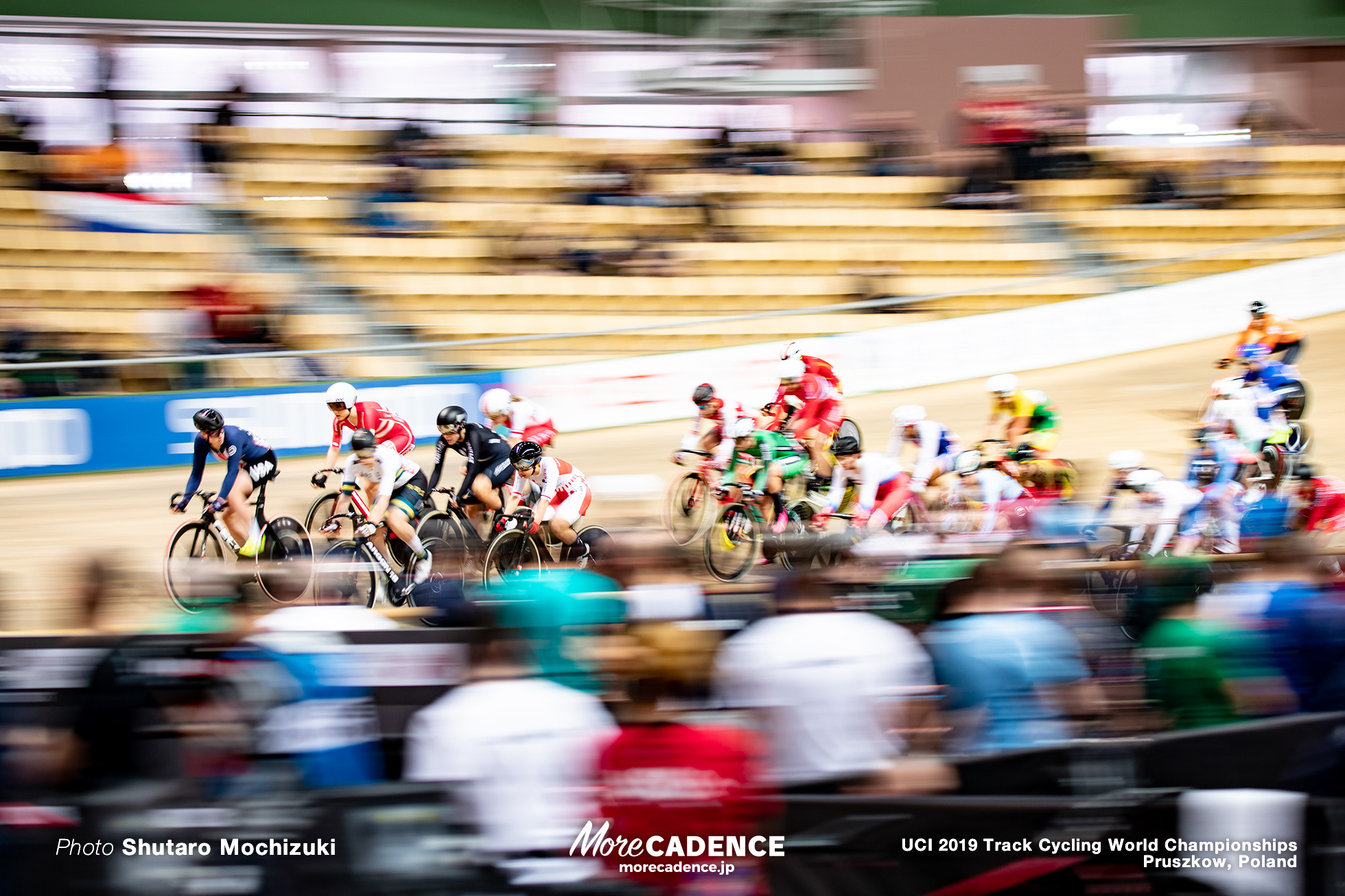 Women's Omnium Scratch Race / 2019 Track Cycling World Championships Pruszków, Poland