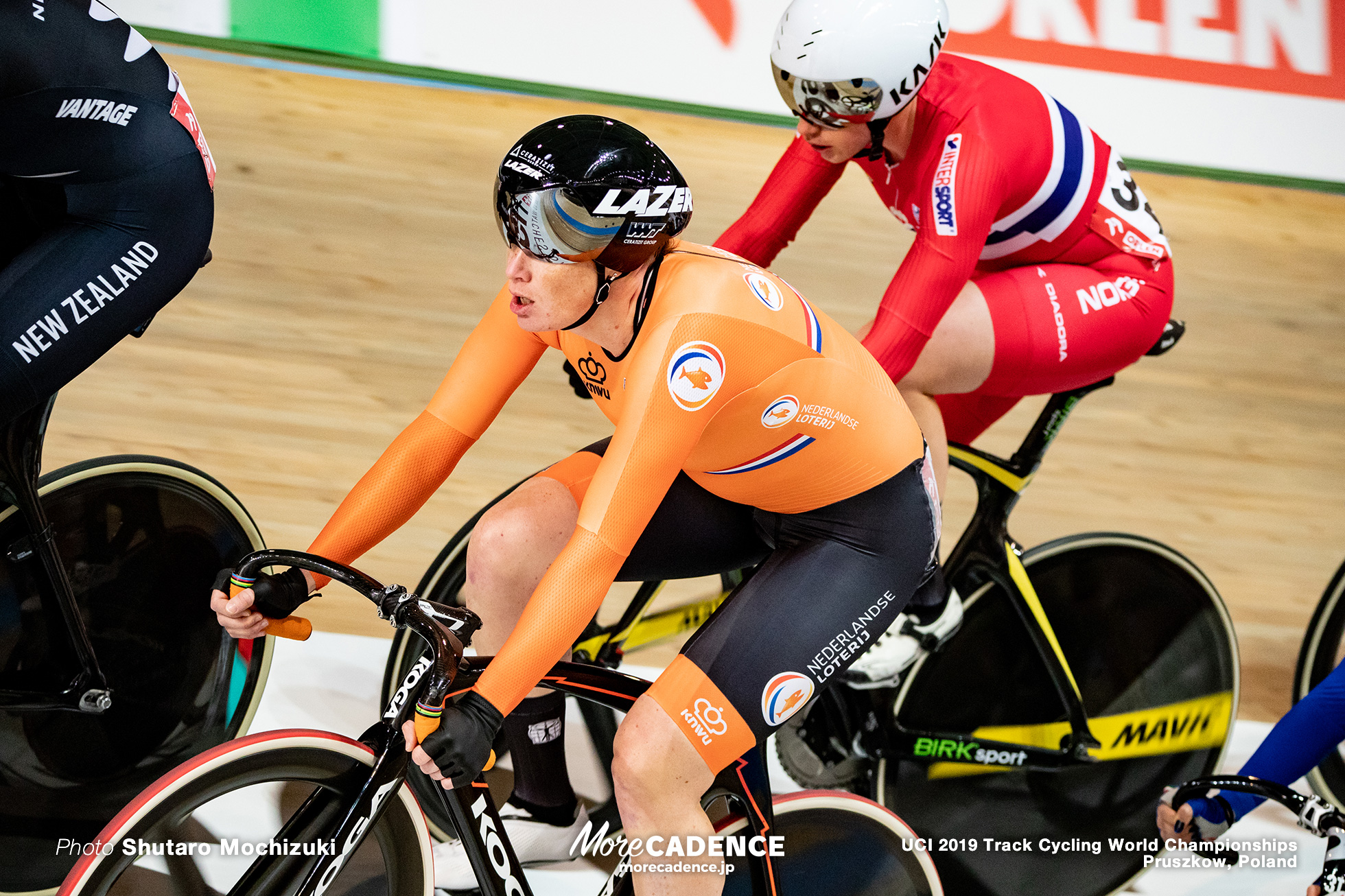 Women's Omnium Scratch Race / 2019 Track Cycling World Championships Pruszków, Poland