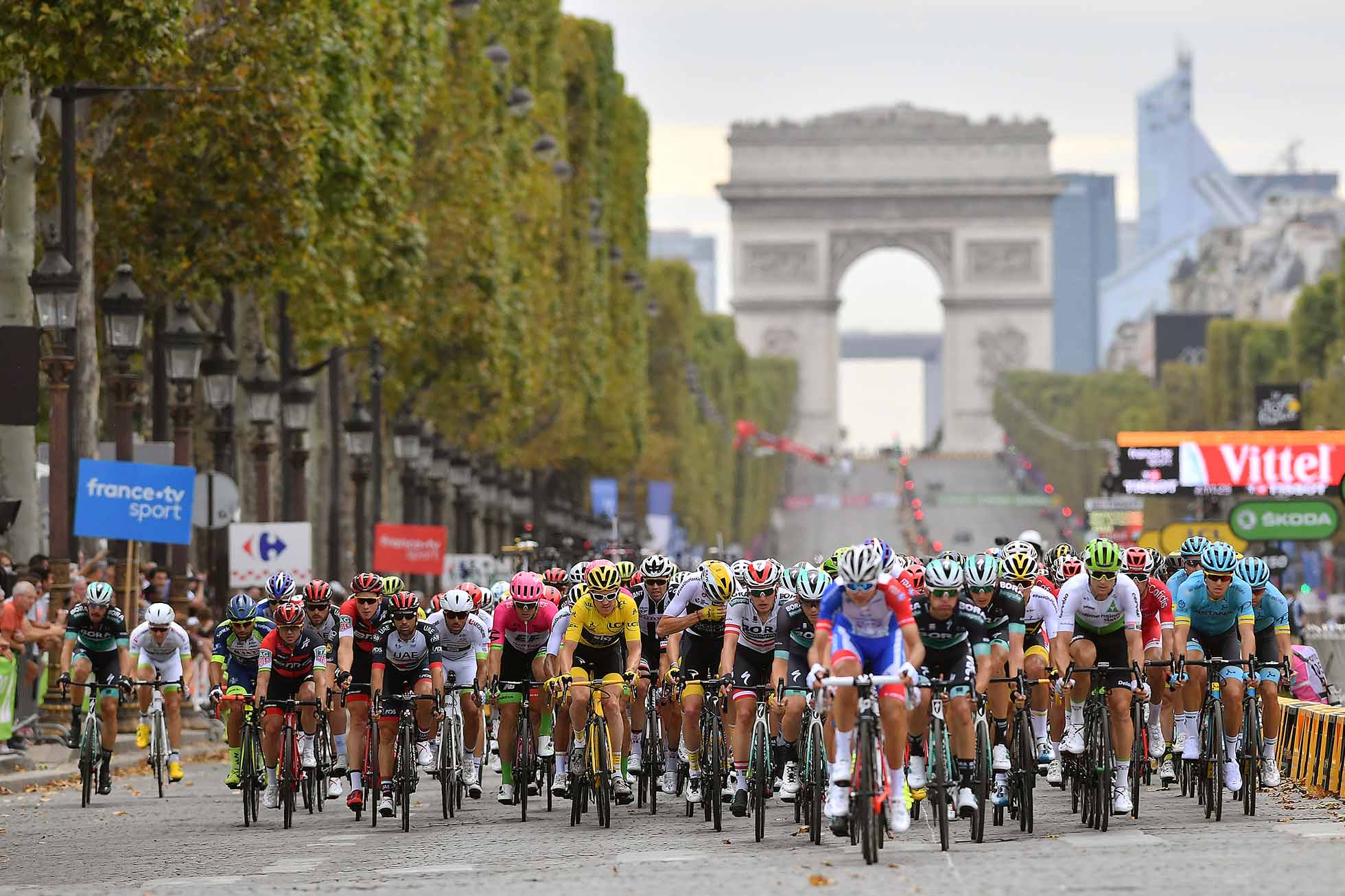 PARIS, FRANCE - JULY 29: Geraint Thomas of Great Britain and Team Sky Yellow Leader Jersey / Christopher Froome of Great Britain and Team Sky / Thomas Scully of Australia and Team EF Education First - Drapac P/B Cannondale / Tom Dumoulin of The Netherlands and Team Sunweb / Stephan Kung of Switzerland and BMC Racing Team / Simon Gerrans of Australia and BMC Racing Team / Arc De Triomphe / during the 105th Tour de France 2018, Stage 21 a 116km stage from Houilles to Paris Champs-Elysees / TDF / on July 29, 2018 in Paris, France. (Photo by Justin Setterfield/Getty Images)