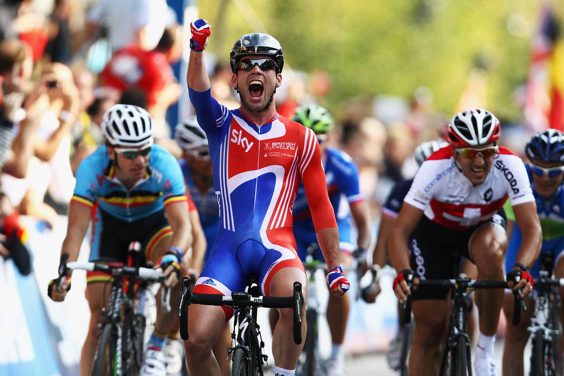 COPENHAGEN, DENMARK - SEPTEMBER 25: Mark Cavendish of Great Britain celebrates after winning the Men's Elite Road Race during day seven of the UCI Road World Championships on September 25, 2011 in Copenhagen, Denmark. (Photo by Bryn Lennon/Getty Images)