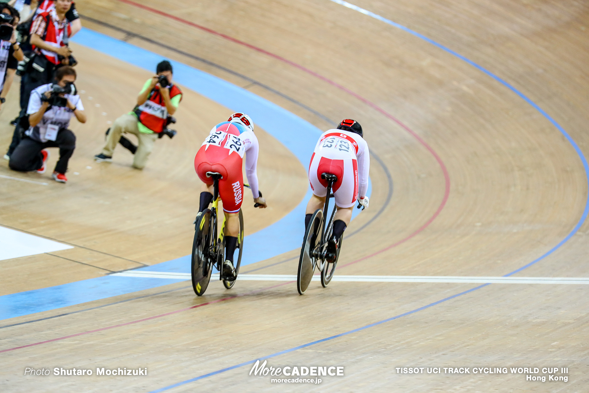 1/16 Finals / Women's Sprint / TISSOT UCI TRACK CYCLING WORLD CUP III, Hong Kong, 小林優香 Ekaterina GNIDENKO エカテリーナ・グニデンコ