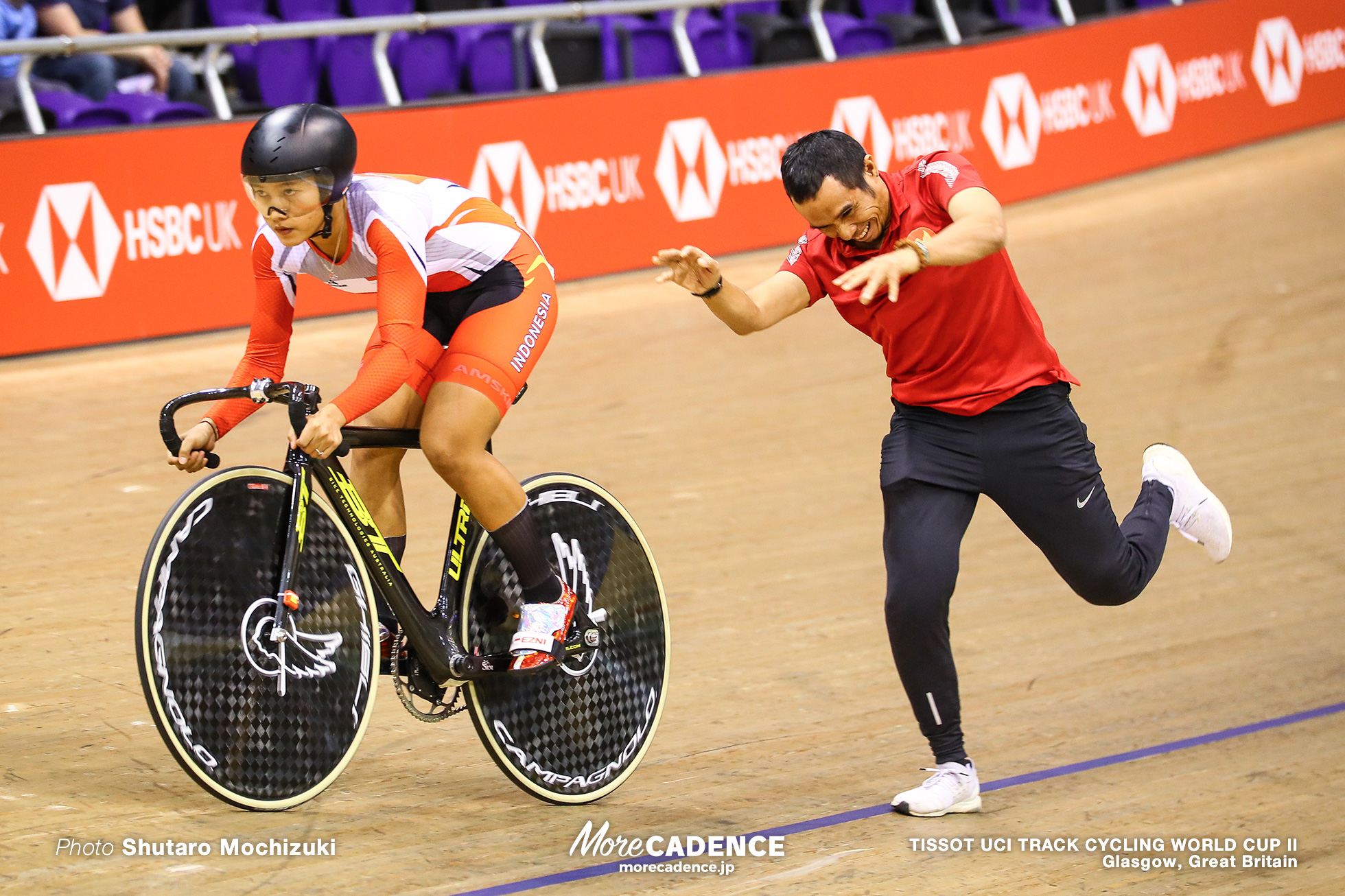 Qualifying / Women's Sprint / TISSOT UCI TRACK CYCLING WORLD CUP II, Glasgow, Great Britain, Crismonita DWI PUTRI クリスモニータ・ドゥイプトリ