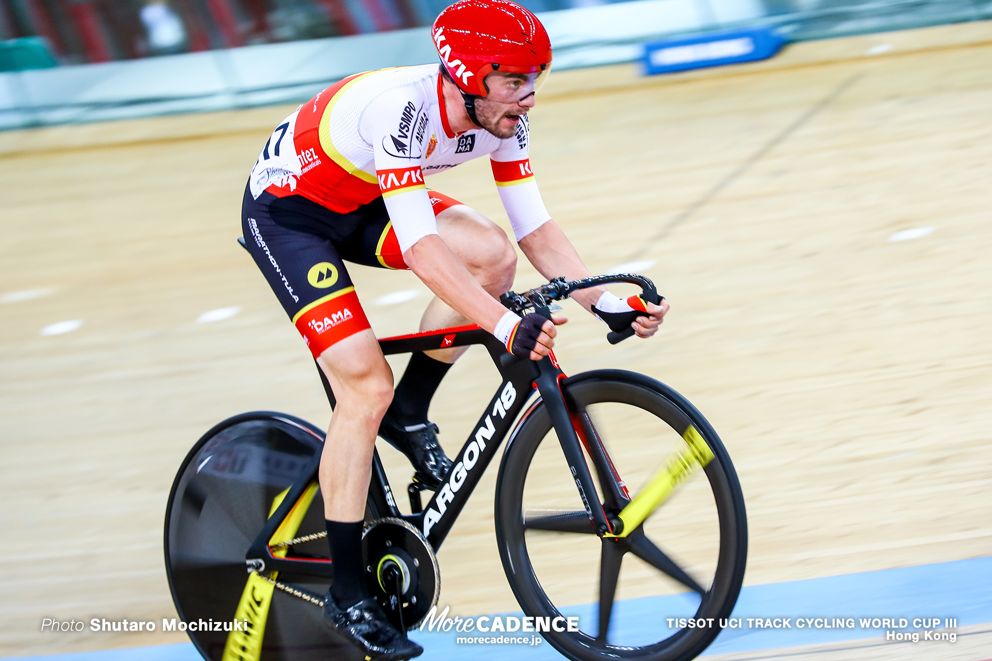 Men's Scratch Race / TISSOT UCI TRACK CYCLING WORLD CUP III, Hong Kong, Andrei SAZANOV アンドレイ・サザノフ