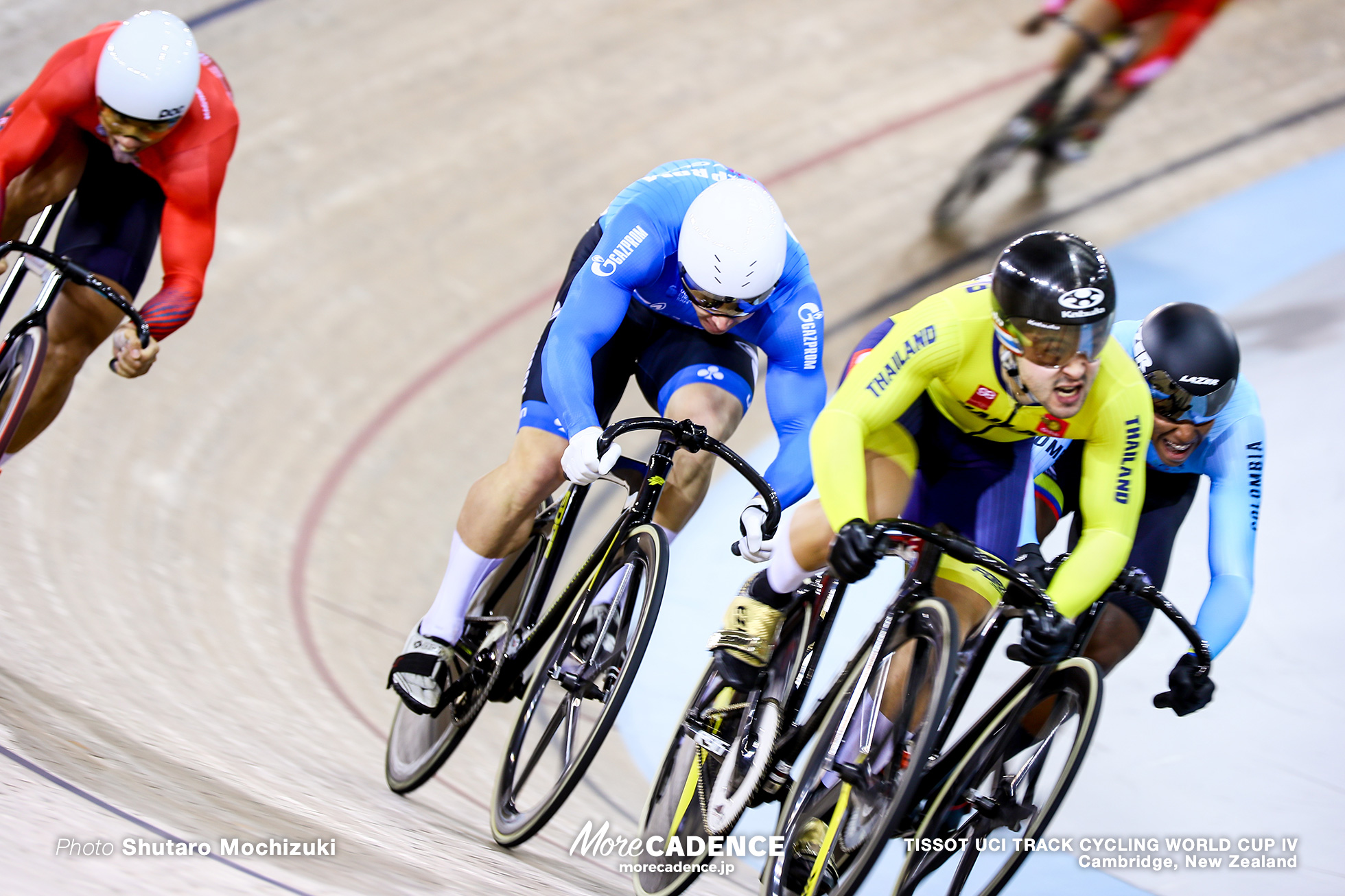 1st Round / Men's Keirin / TISSOT UCI TRACK CYCLING WORLD CUP IV, Cambridge, New Zealand, Shane Alan PERKINS シェーン・パーキンス Jai ANGSUTHASAWIT ジャイ・アングスタサウィット