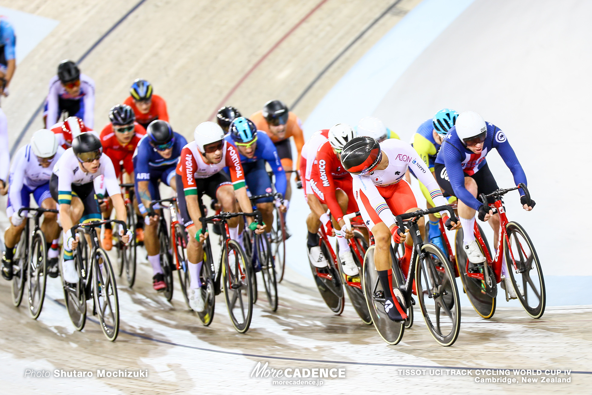 Scratch Race / Men's Omnium / TISSOT UCI TRACK CYCLING WORLD CUP IV, Cambridge, New Zealand