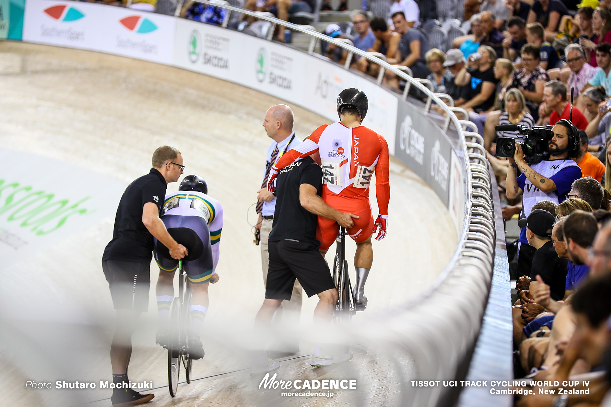 Semi Finals / Men's Sprint / TISSOT UCI TRACK CYCLING WORLD CUP IV, Cambridge, New Zealand, 深谷知広 Nathan Hart ネイサン・ハート