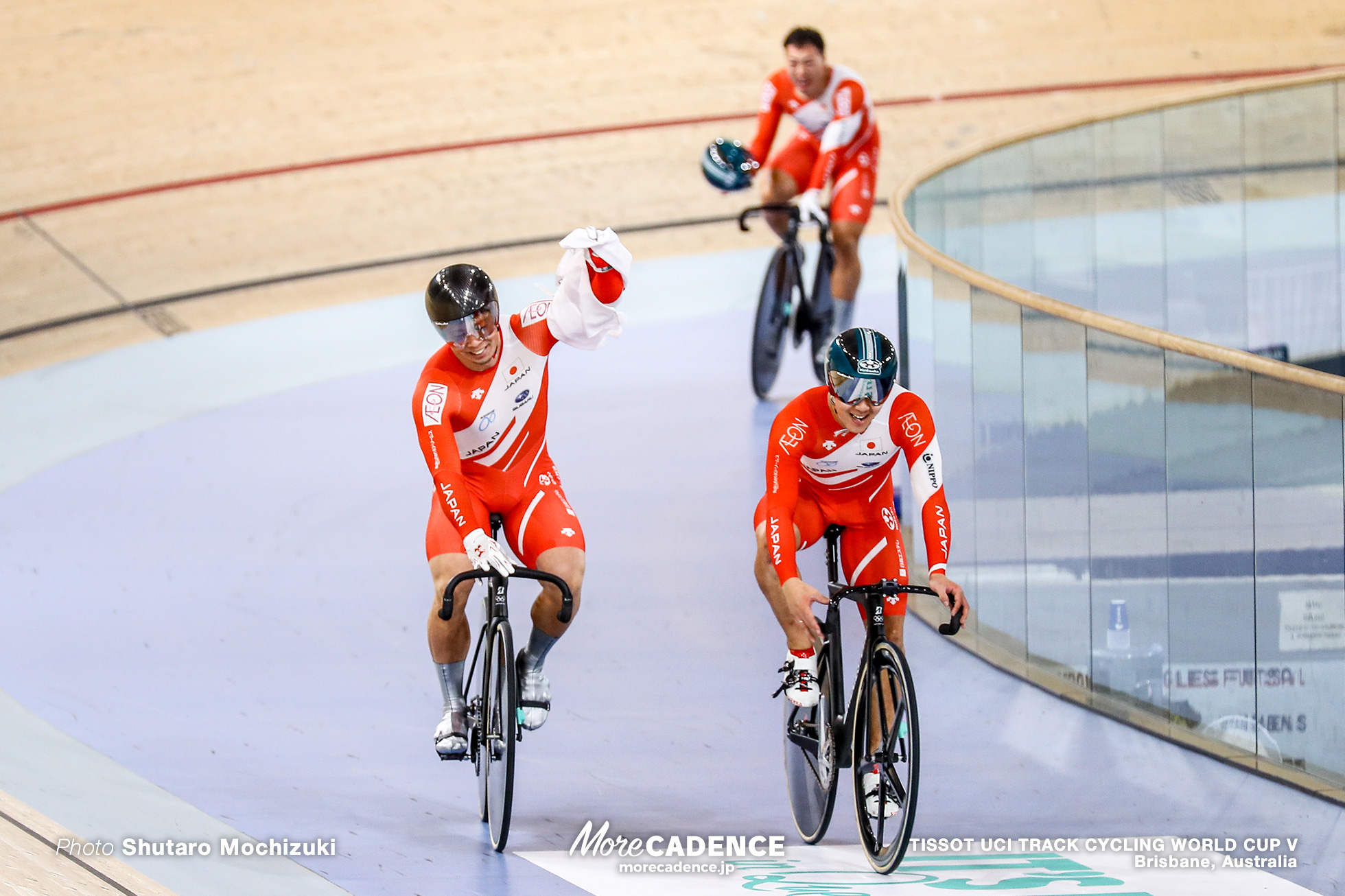 Final / Men's Team Sprint / TISSOT UCI TRACK CYCLING WORLD CUP V, Brisbane, Australia, 深谷知広 長迫吉拓