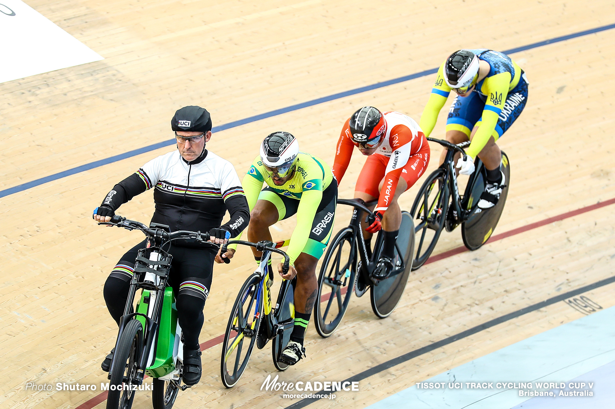 Repechage / Men's Keirin / TISSOT UCI TRACK CYCLING WORLD CUP V, Brisbane, Australia, Joao Vitor da SILVA ジョアン・ビトール・ダ・シルバ 脇本雄太 Dmytro STOVBETSKYI ドミトロ・ストフベツキー