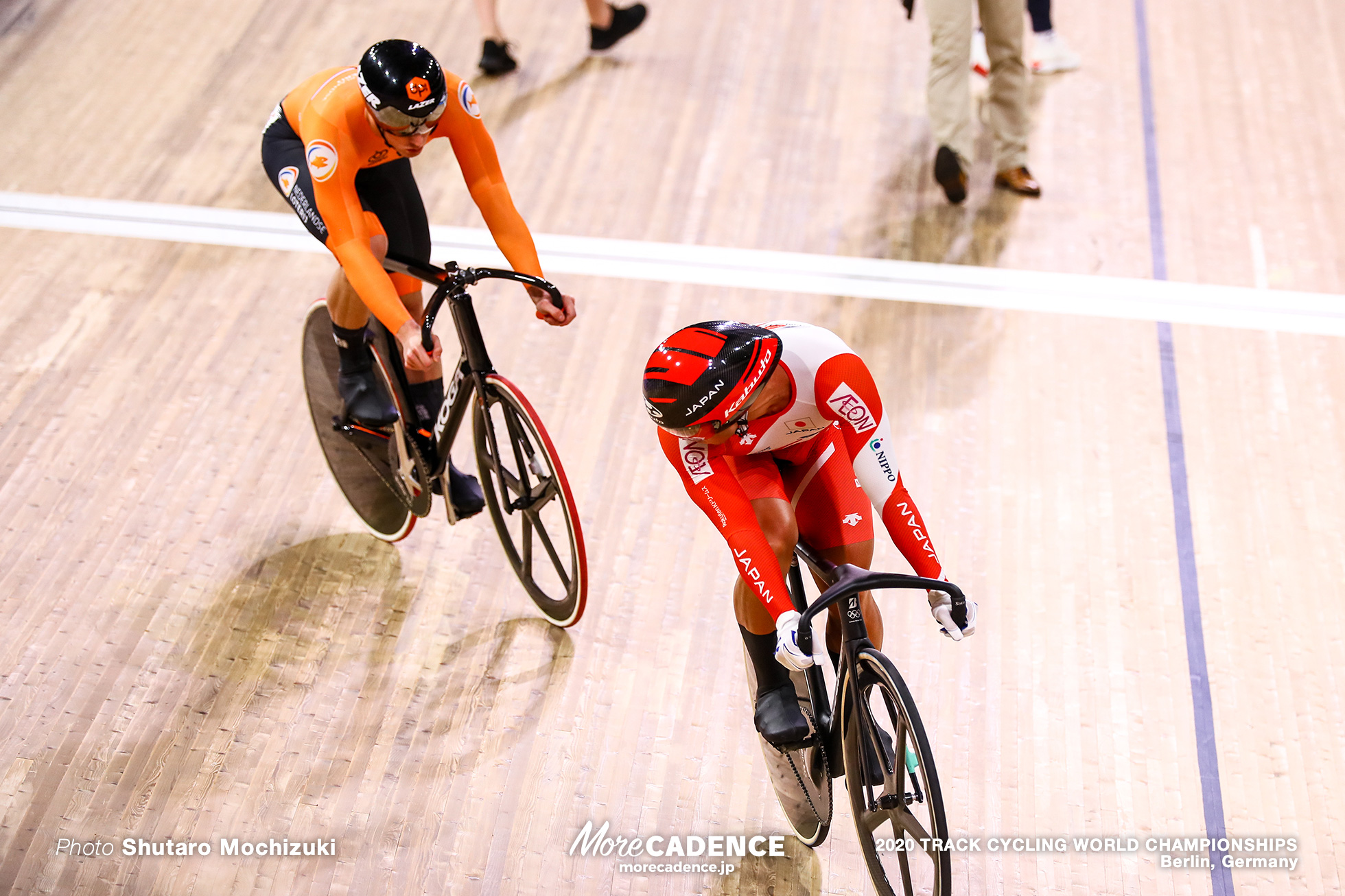 1/16 Finals / Men's Sprint / 2020 Track Cycling World Championships, Nitta Yudai 新田祐大, Sam Ligtlee サム・リグトレー