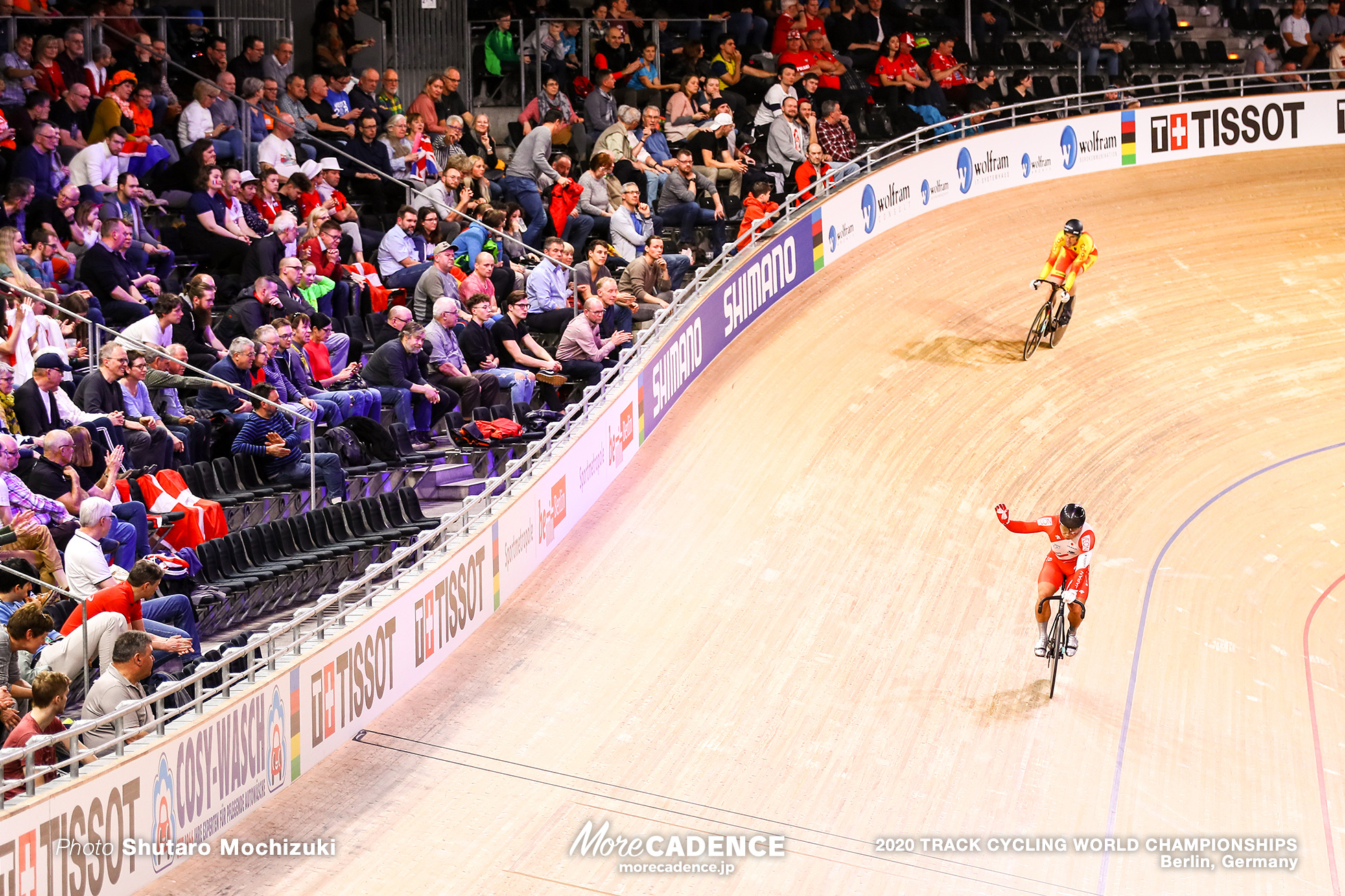 1/16 Finals / Men's Sprint / 2020 Track Cycling World Championships, Fukaya Tomohiro 深谷知広 Juan Peral Ta フアン・ペラルタ