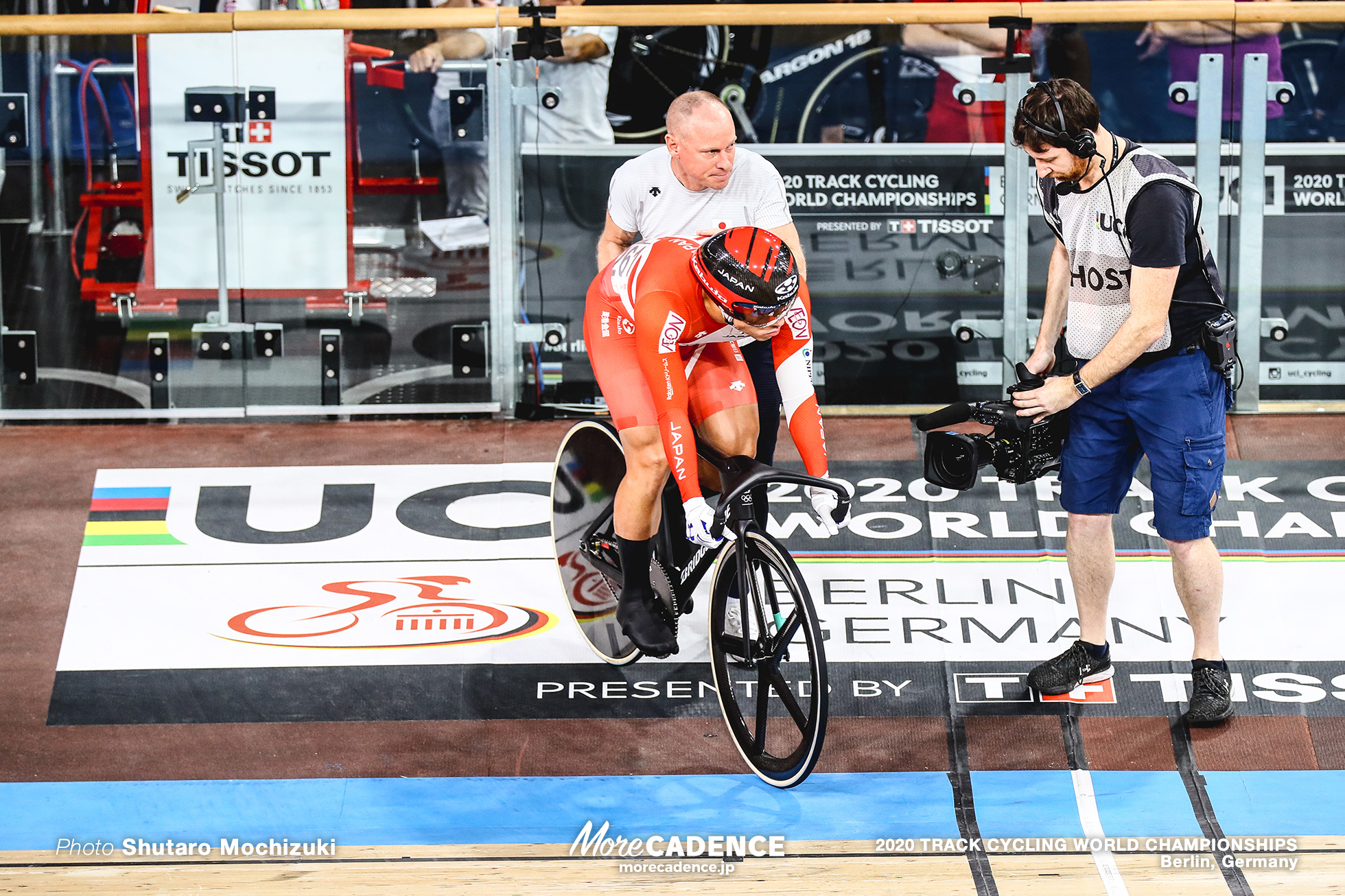 1/4 Finals / Men's Sprint / 2020 Track Cycling World Championships