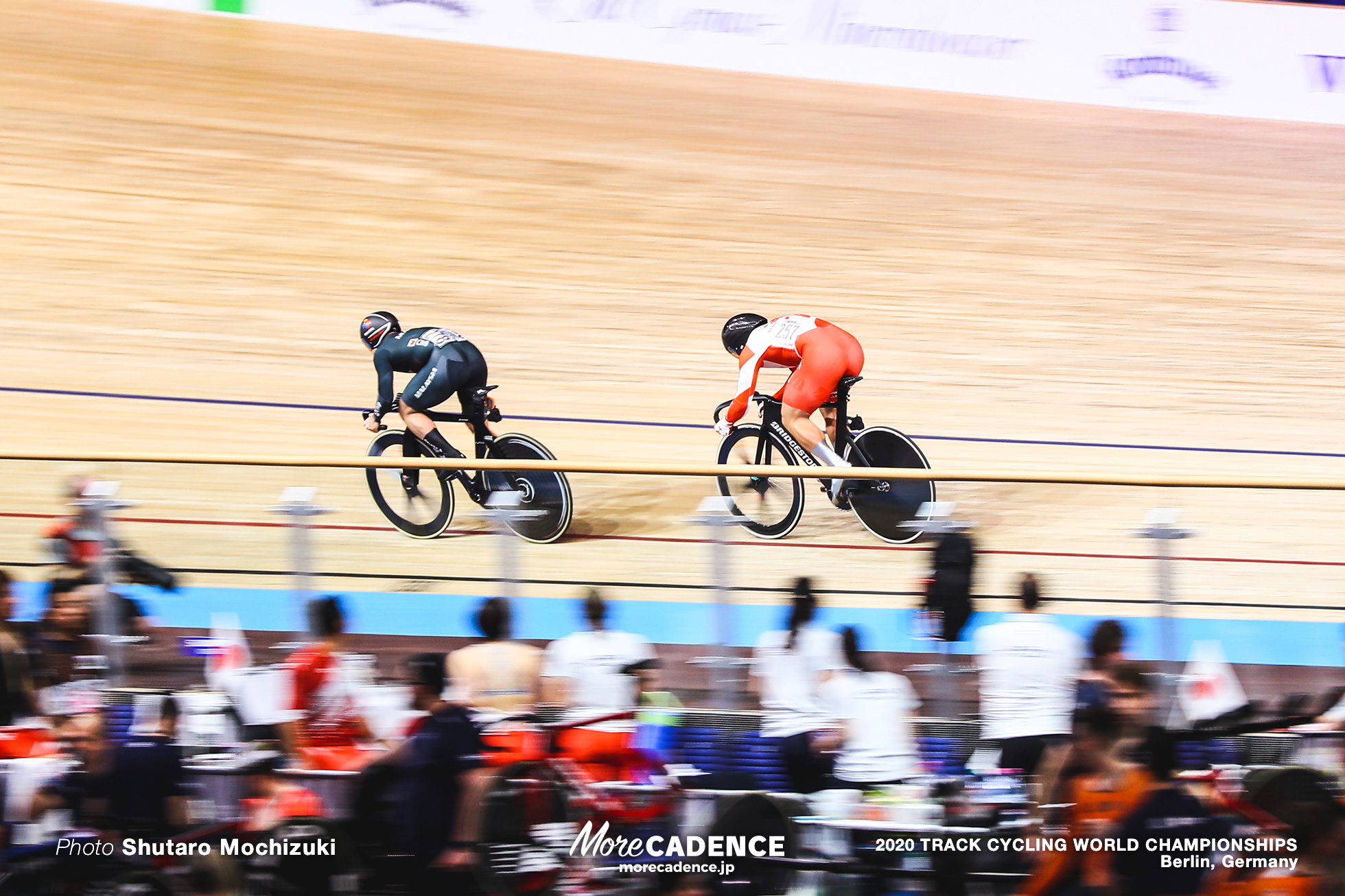 1/4 Finals / Men's Sprint / 2020 Track Cycling World Championships