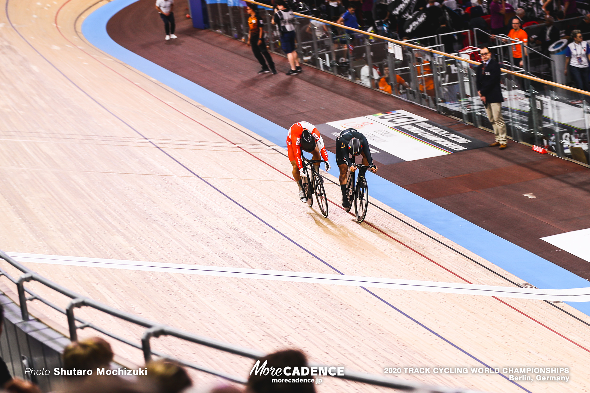 1/4 Finals / Men's Sprint / 2020 Track Cycling World Championships