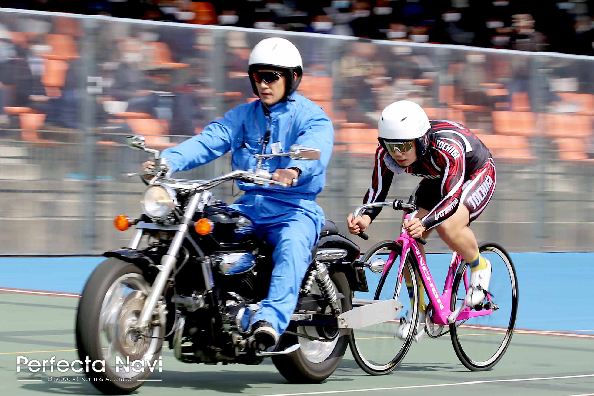 競輪場をバイクが、ロードレース選手が走る！宇都宮ブリッツェン出場ドミフォンレース実施 国際自転車トラック競技支援競輪（GⅢ）／宇都宮 3月19〜21日 | トラック競技/ロードレース/競輪ニュース-More CADENCE