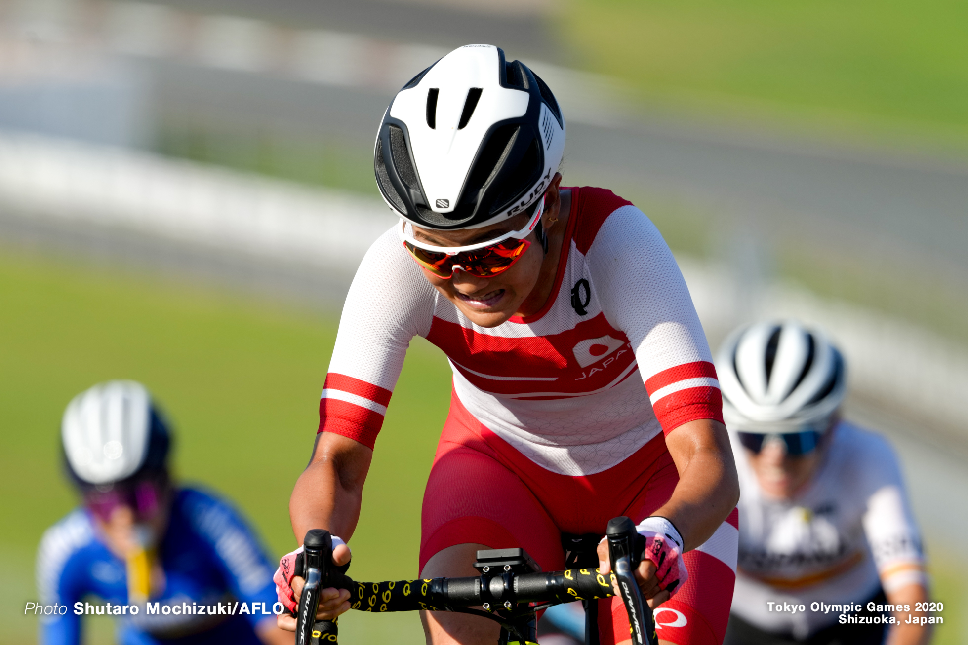 與那嶺恵理/Eri Yonamine (JPN), JULY 25, 2021 - Cycling : Women's Road Race during the Tokyo 2020 Olympic Games at the Fuji International Speedway in Shizuoka, Japan. (Photo by Shutaro Mochizuki/AFLO)