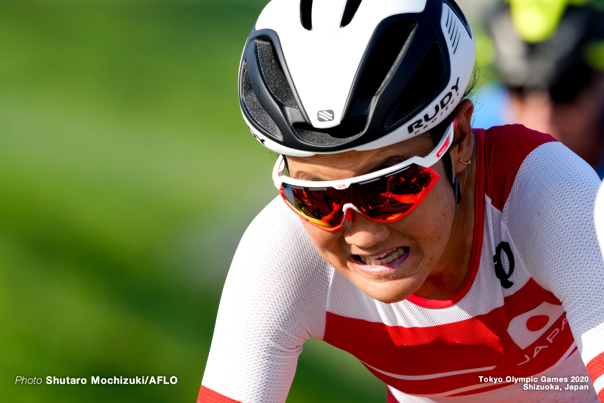 與那嶺恵理/Eri Yonamine (JPN), JULY 25, 2021 - Cycling : Women's Road Race during the Tokyo 2020 Olympic Games at the Fuji International Speedway in Shizuoka, Japan. (Photo by Shutaro Mochizuki/AFLO)