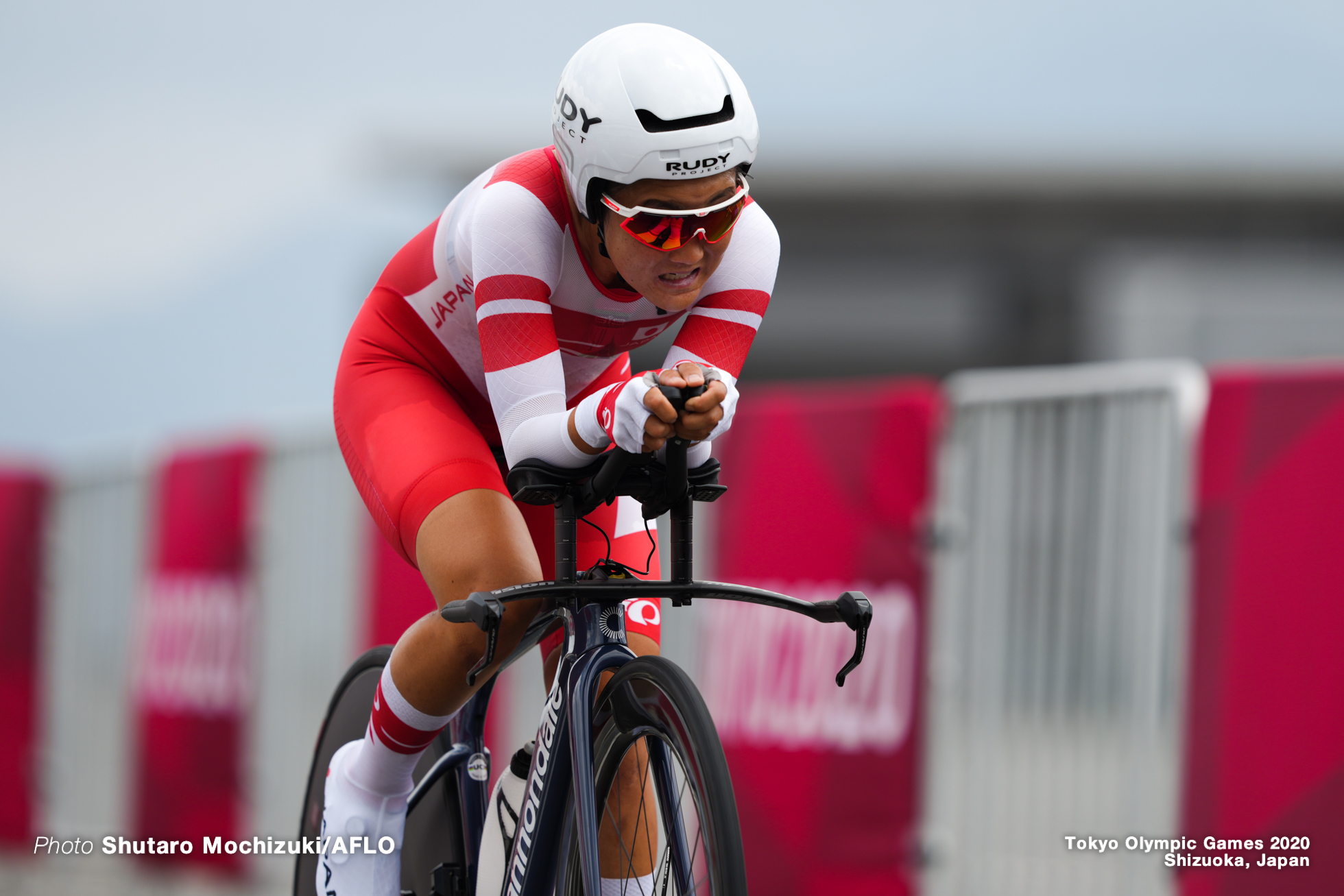 與那嶺恵理 Eri Yonamine (JPN)JULY 28, 2021 - Cycling : Women's Individual Time Trial during the Tokyo 2020 Olympic Games at the Izu MTB Course in Shizuoka, Japan. (Photo by Shutaro Mochizuki/AFLO)