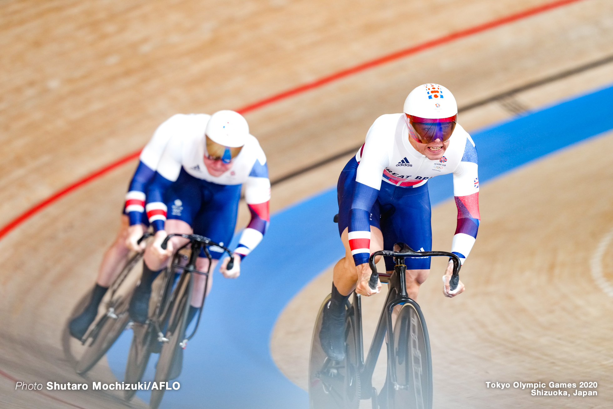 ライアン・オーウェンス Ryan Owens (GBR), ジャック・カーリン Jack Carlin (GBR), ジェイソン・ケニー Jason Kenny (GBR), Men's Team Sprint Qualifying AUGUST 3, 2021 - Cycling : during the Tokyo 2020 Olympic Games at the Izu Velodrome in Shizuoka, Japan. (Photo by Shutaro Mochizuki/AFLO)