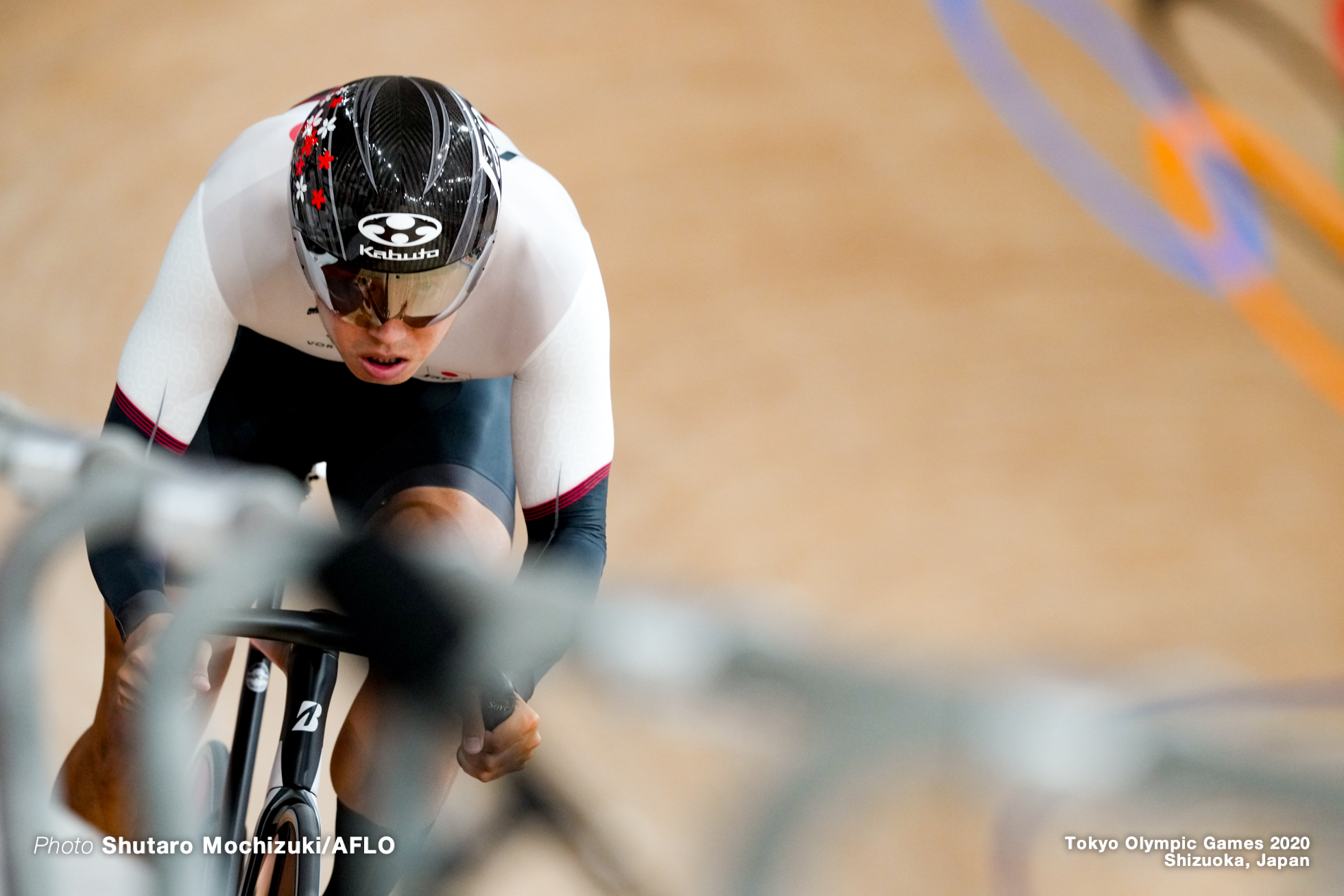 脇本雄太 Yuta Wakimoto (JPN), Men's Sprint Qualifying AUGUST 4, 2021 - Cycling : during the Tokyo 2020 Olympic Games at the Izu Velodrome in Shizuoka, Japan. (Photo by Shutaro Mochizuki/AFLO)