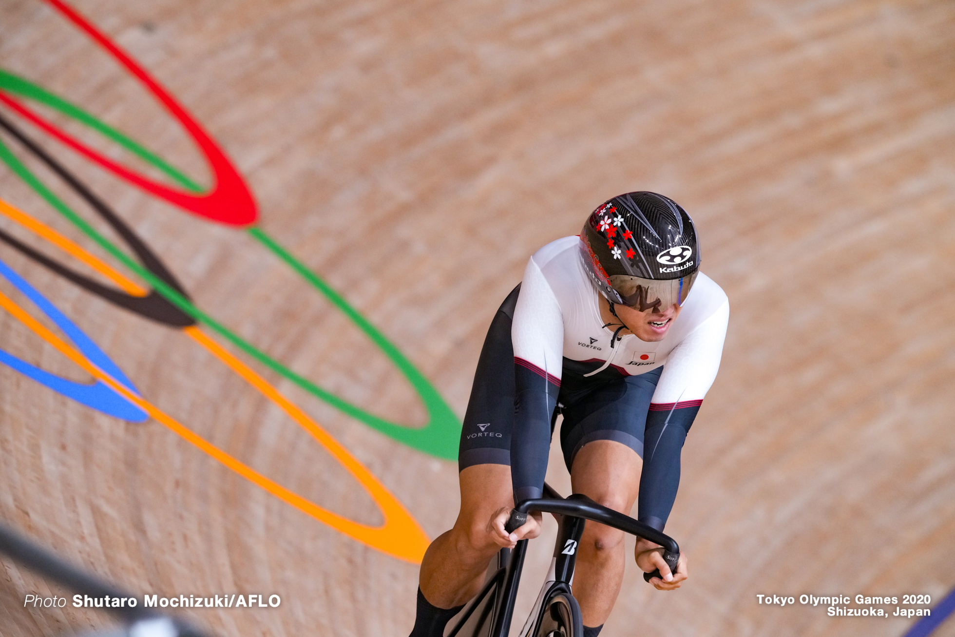 脇本雄太 Yuta Wakimoto (JPN), Men's Sprint 1/8 Final Repechage AUGUST 5, 2021 - Cycling : during the Tokyo 2020 Olympic Games at the Izu Velodrome in Shizuoka, Japan. (Photo by Shutaro Mochizuki/AFLO)