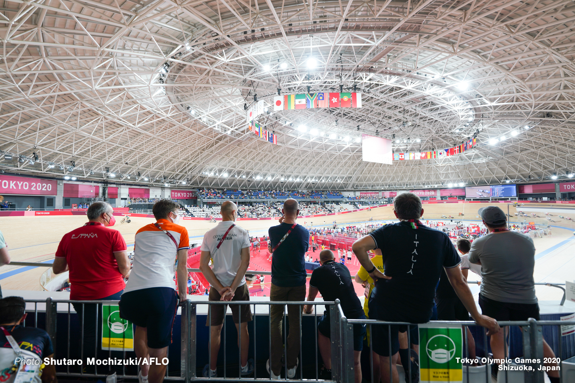 Men's Madison AUGUST 7, 2021 - Cycling : during the Tokyo 2020 Olympic Games at the Izu Velodrome in Shizuoka, Japan. (Photo by Shutaro Mochizuki/AFLO)