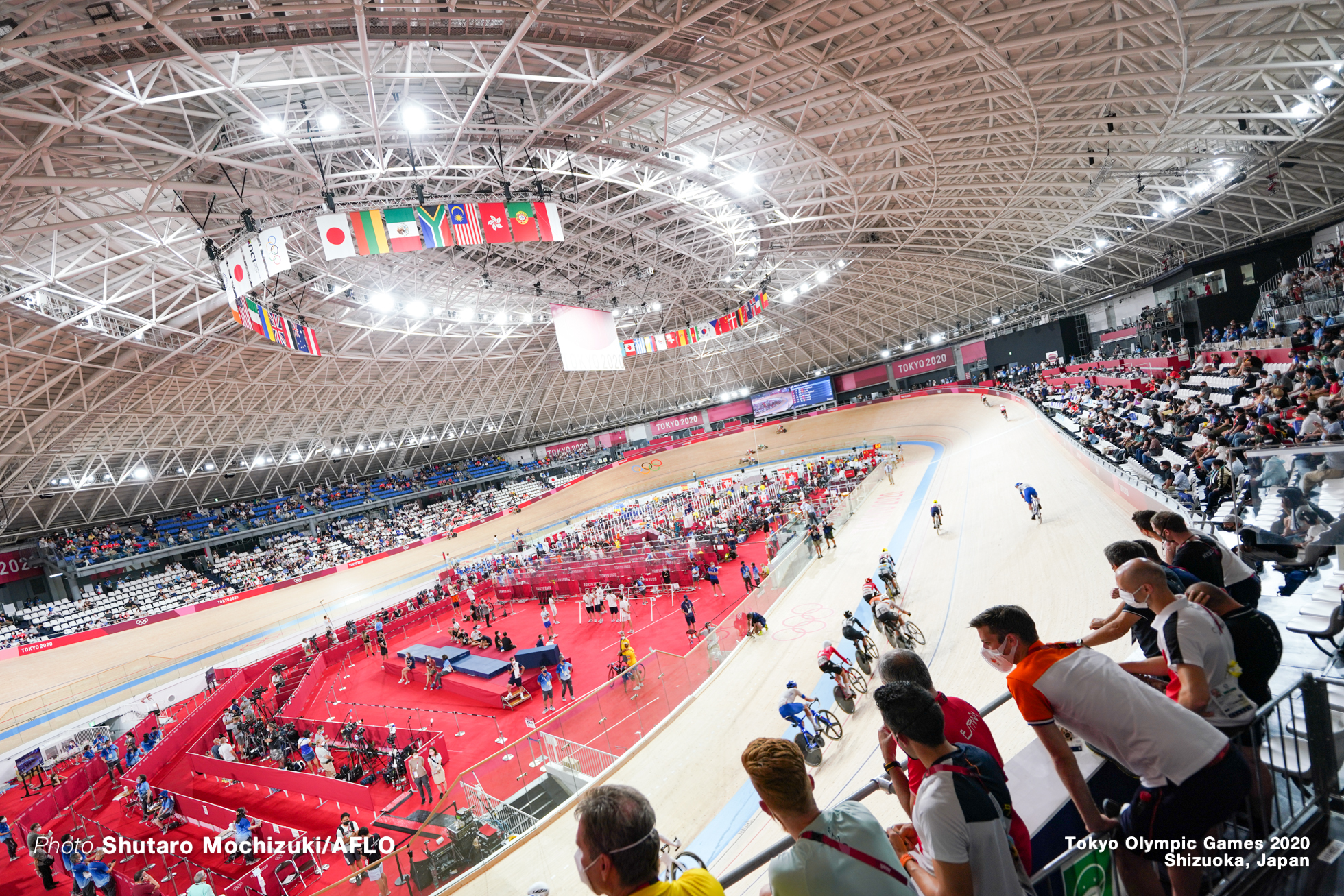 Men's Madison   AUGUST 7, 2021 - Cycling : during the Tokyo 2020 Olympic Games at the Izu Velodrome in Shizuoka, Japan. (Photo by Shutaro Mochizuki/AFLO)