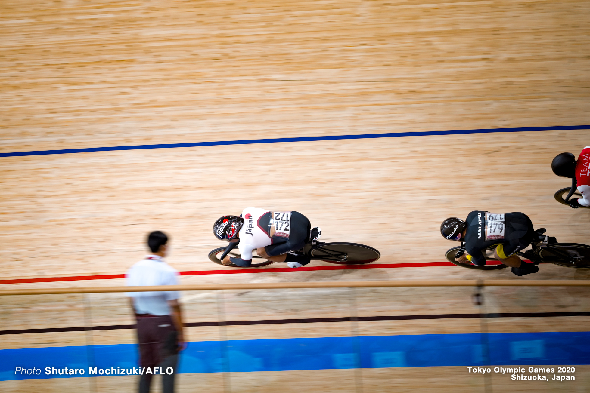 アジズルハスニ・アワン Mohd Azizulhasni Awang (MAS), 脇本雄太 Yuta Wakimoto (JPN), Men's Keirin Semi-Final AUGUST 8, 2021 - Cycling : during the Tokyo 2020 Olympic Games at the Izu Velodrome in Shizuoka, Japan. (Photo by Shutaro Mochizuki/AFLO)