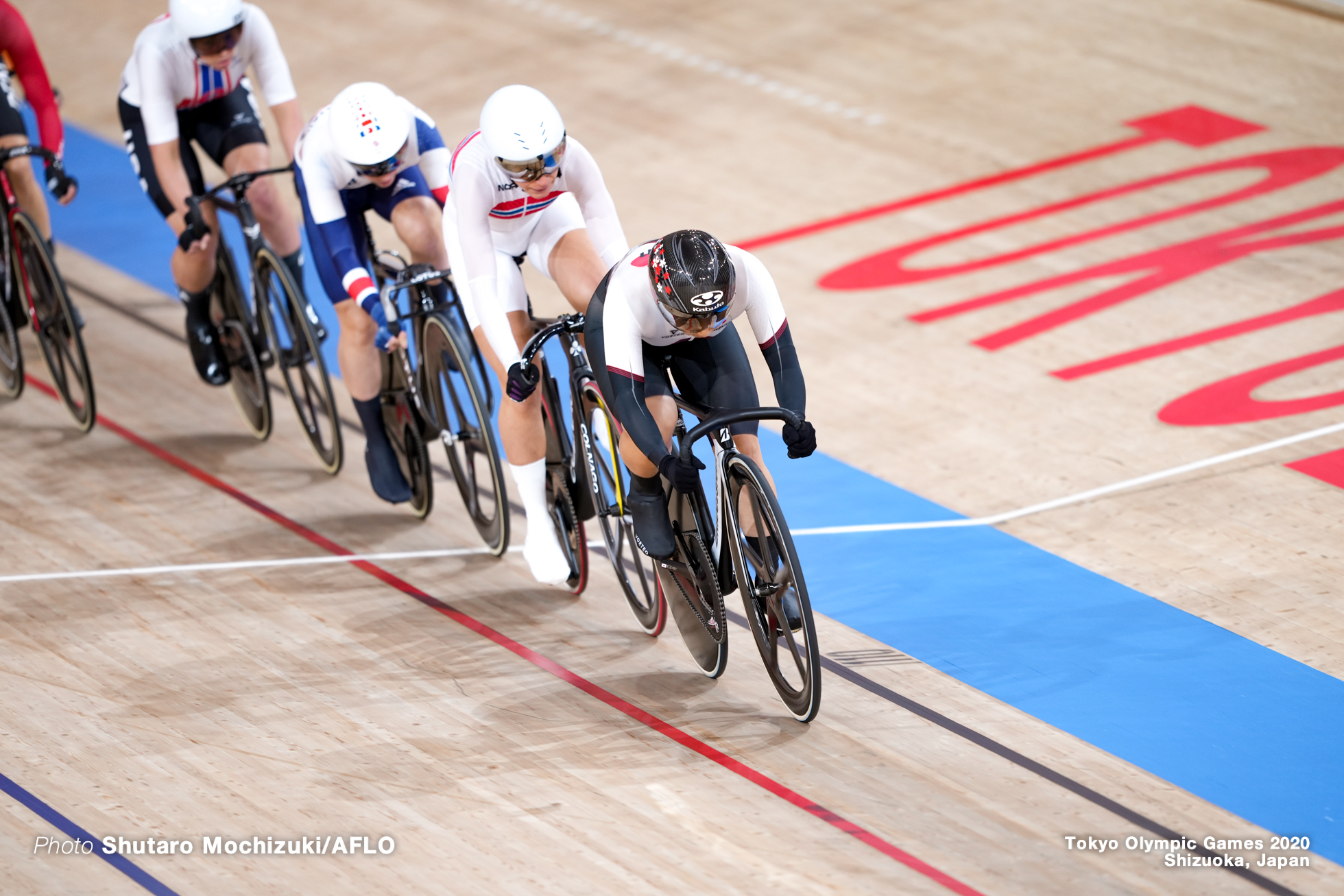 アニータ イボンヌ・ステンバーグ Anita Yvonne Stenberg (NOR), 梶原悠未 Yumi Kajihara (JPN), Women's Omnium AUGUST 8, 2021 - Cycling : during the Tokyo 2020 Olympic Games at the Izu Velodrome in Shizuoka, Japan. (Photo by Shutaro Mochizuki/AFLO)