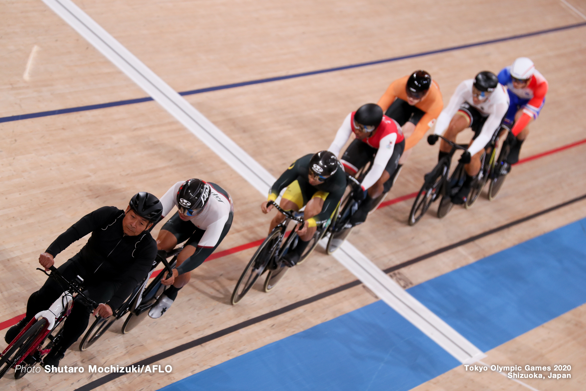 ライアン・エラル Rayan Helal (FRA), マキリミリアン・レビ Maximilian Levy (GER), 脇本雄太 Yuta Wakimoto (JPN), アジズルハスニ・アワン Mohd Azizulhasni Awang (MAS), ハリー・ラブレイセン Harrie Lavreysen (NED), ニコラス・ポール Nicholas Paul (TTO), Men's Keirin Semi-Final AUGUST 8, 2021 - Cycling : during the Tokyo 2020 Olympic Games at the Izu Velodrome in Shizuoka, Japan. (Photo by Shutaro Mochizuki/AFLO)