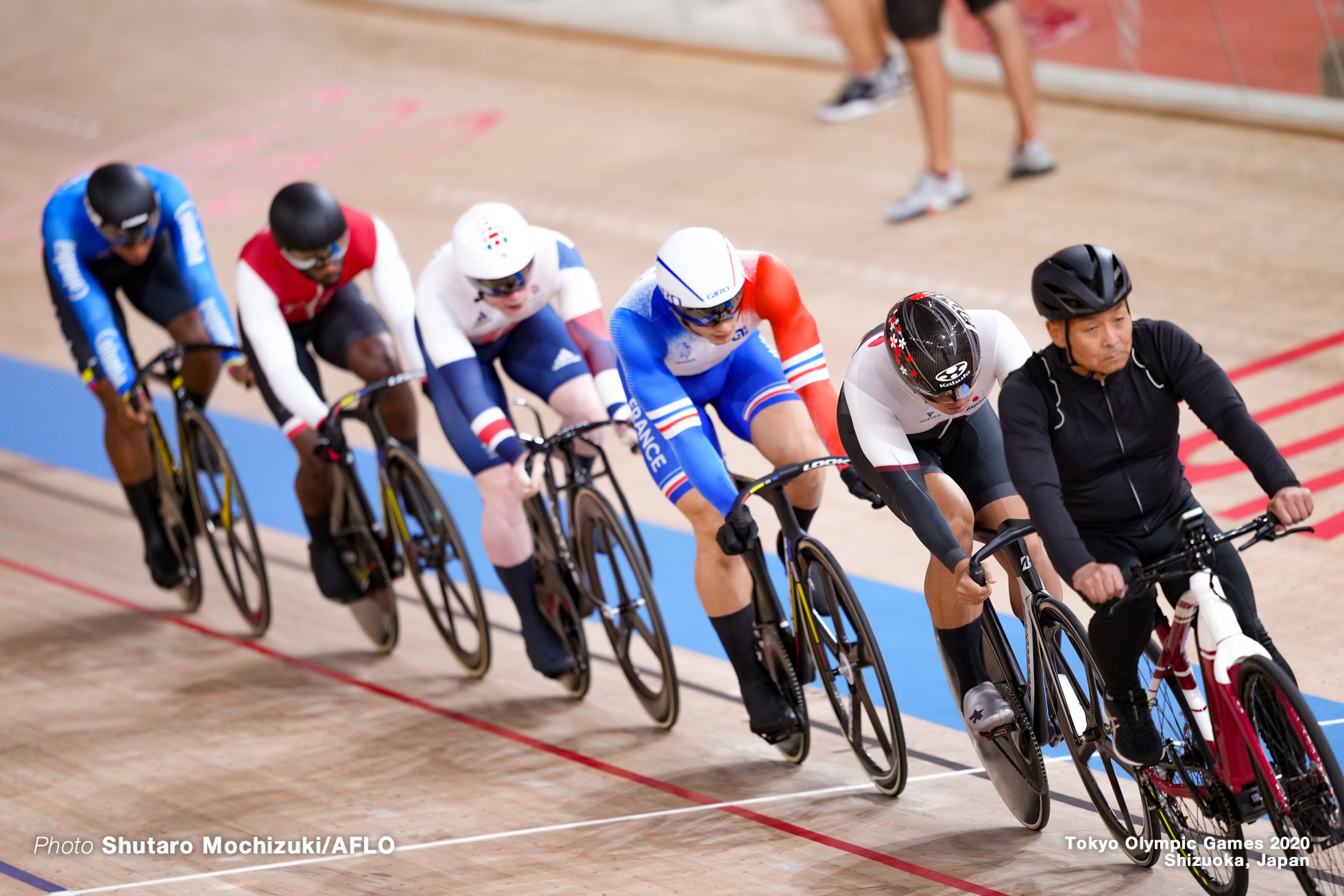 ケビン・キンテロ Kevin Santiago Quintero Chavarro (COL), ライアン・エラル Rayan Helal (FRA), ジャック・カーリン Jack Carlin (GBR), 脇本雄太 Yuta Wakimoto (JPN), クウェシ・ブラウン Kwesi Browne (TTO), Men's Keirin Final 7-12 AUGUST 8, 2021 - Cycling : during the Tokyo 2020 Olympic Games at the Izu Velodrome in Shizuoka, Japan. (Photo by Shutaro Mochizuki/AFLO)