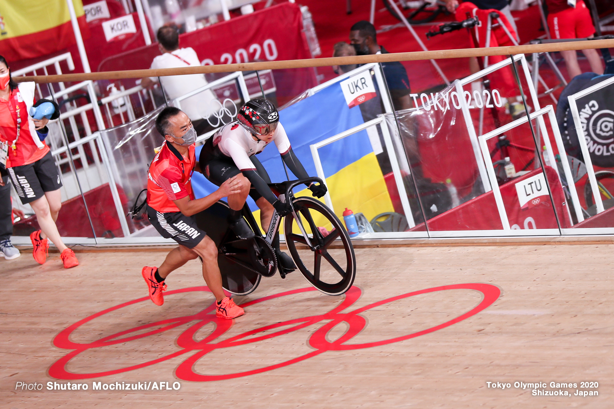 Women's Omnium Points Race 4/4 梶原悠未 Yumi Kajihara (JPN), AUGUST 8, 2021 - Cycling : during the Tokyo 2020 Olympic Games at the Izu Velodrome in Shizuoka, Japan. (Photo by Shutaro Mochizuki/AFLO)