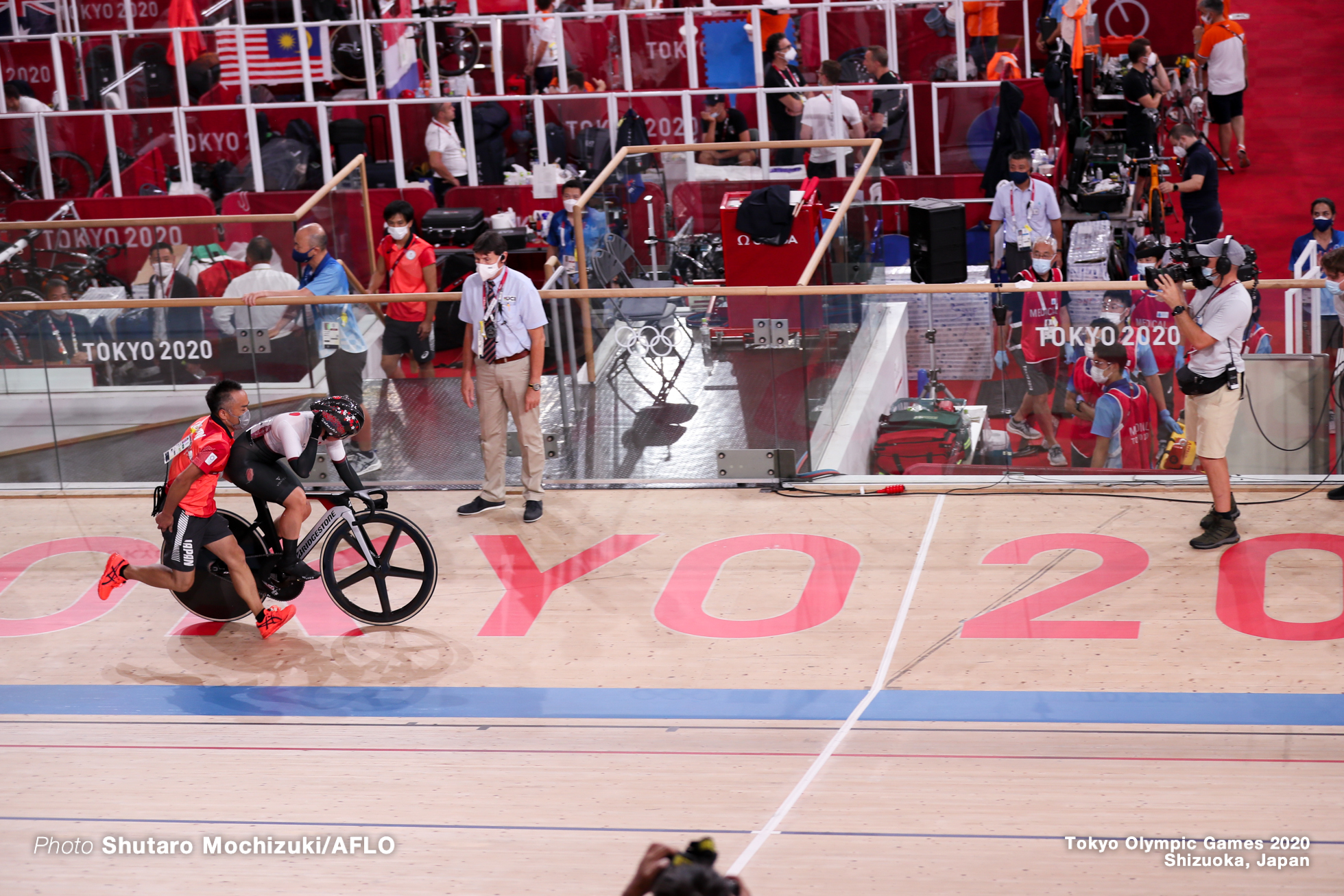 Women's Omnium Points Race 4/4 梶原悠未 Yumi Kajihara (JPN), AUGUST 8, 2021 - Cycling : during the Tokyo 2020 Olympic Games at the Izu Velodrome in Shizuoka, Japan. (Photo by Shutaro Mochizuki/AFLO)