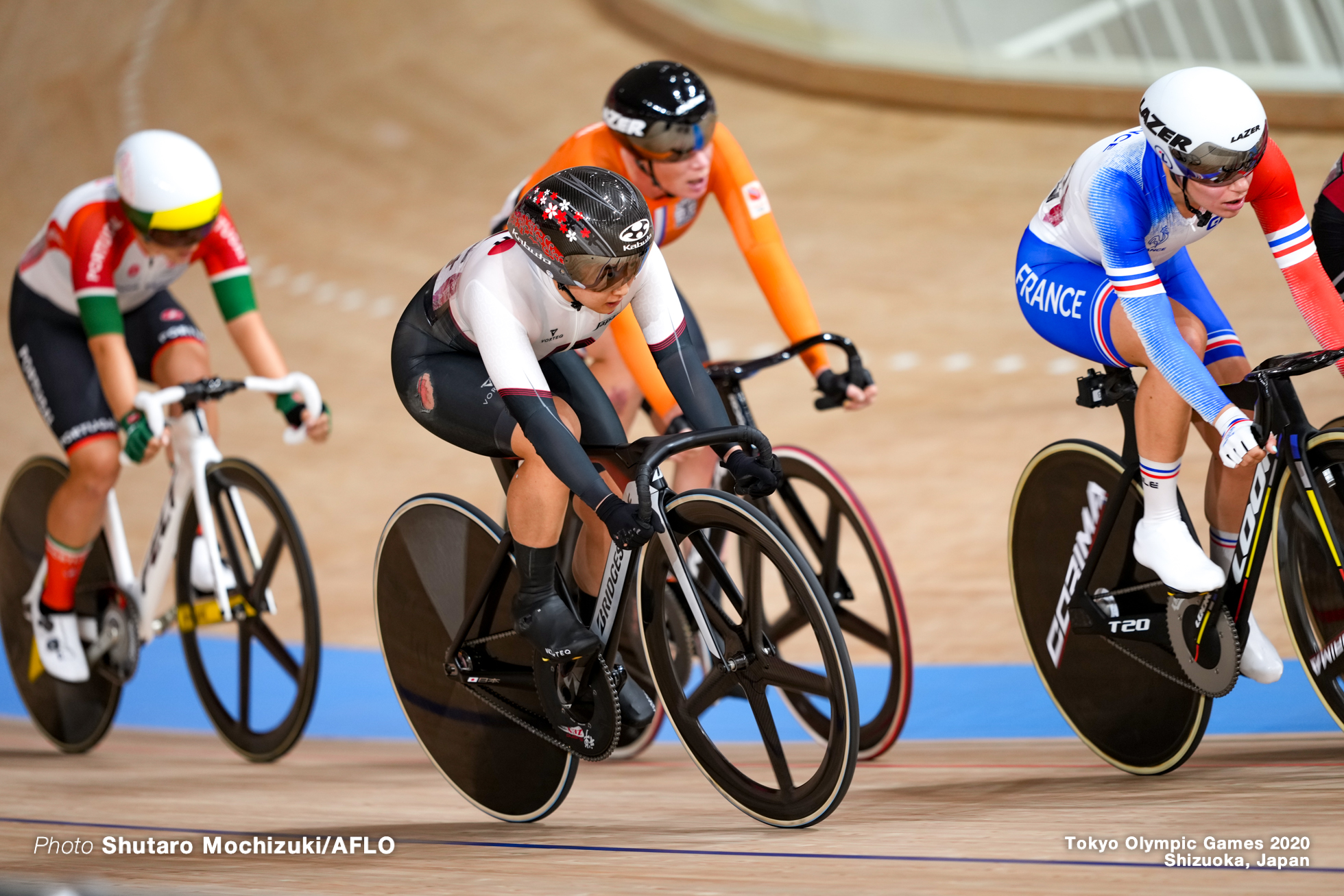 Women's Omnium Points Race 4/4 梶原悠未 Yumi Kajihara (JPN), AUGUST 8, 2021 - Cycling : during the Tokyo 2020 Olympic Games at the Izu Velodrome in Shizuoka, Japan. (Photo by Shutaro Mochizuki/AFLO)