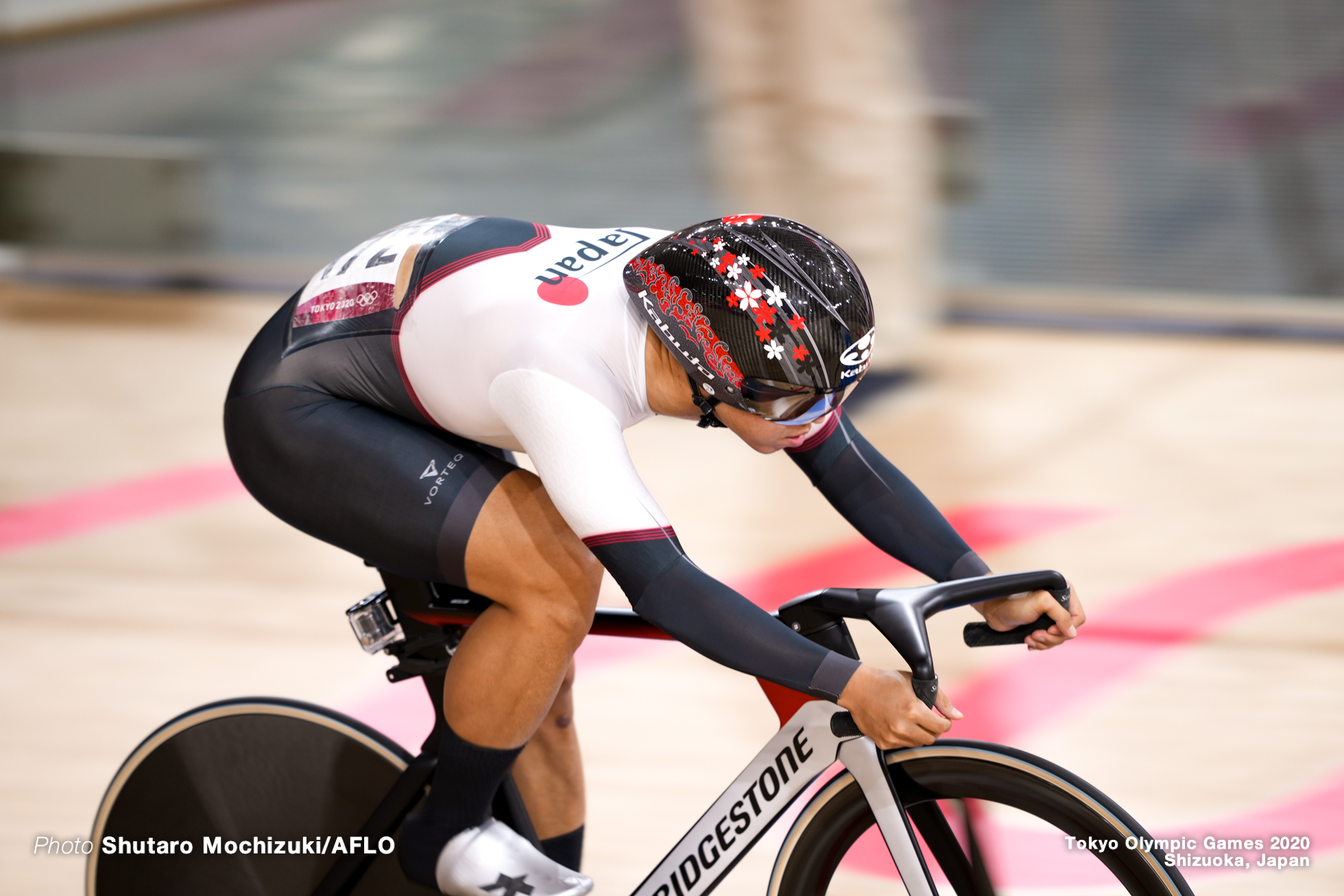 脇本雄太 Yuta Wakimoto (JPN), Men's Keirin Quarter-Final AUGUST 8, 2021 - Cycling : during the Tokyo 2020 Olympic Games at the Izu Velodrome in Shizuoka, Japan. (Photo by Shutaro Mochizuki/AFLO)