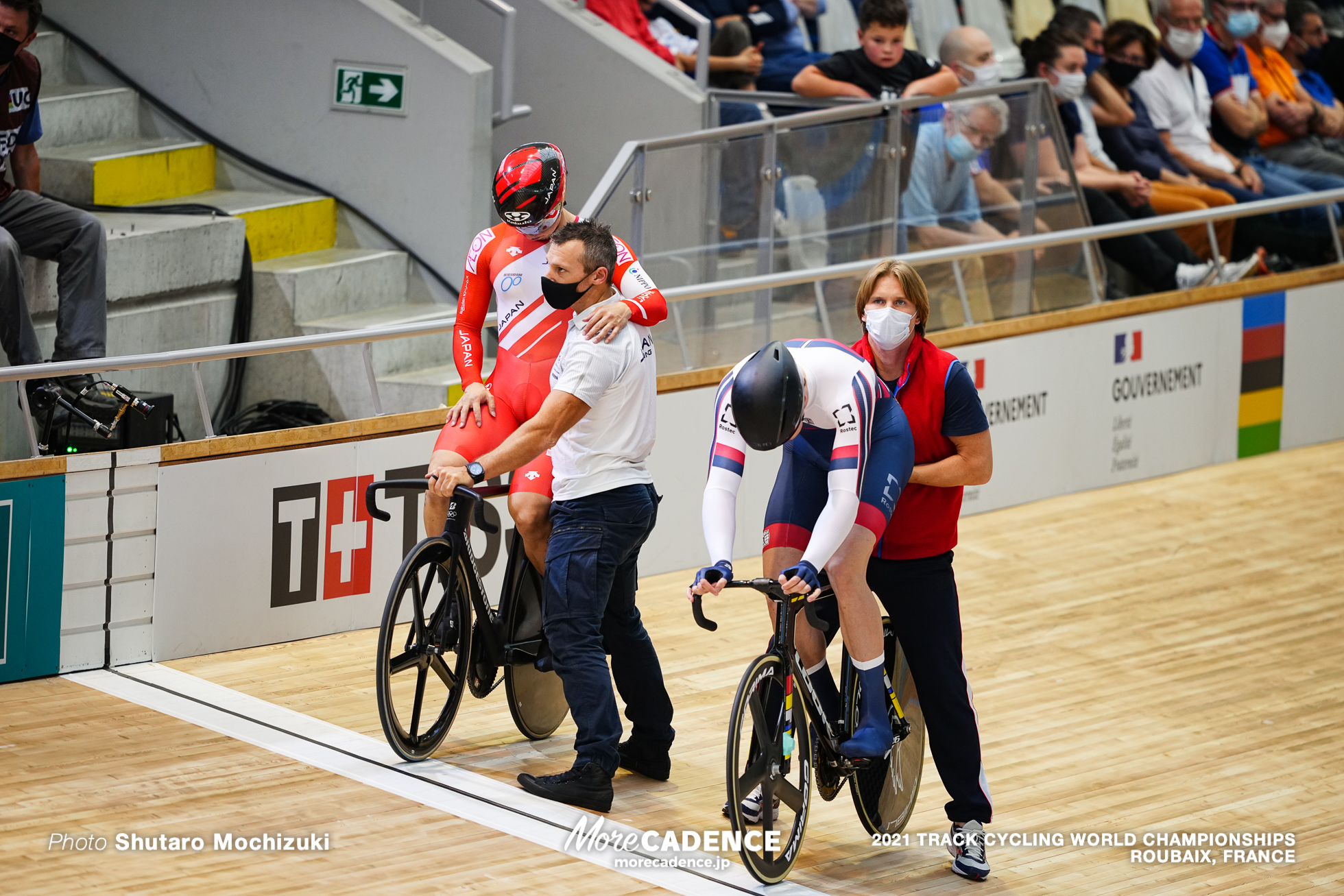 Men's Sprint 1/8 Finals / 2021 Track Cycling World Championships, Roubaix, YAMASAKI Kento（JPN）山﨑賢人, IAKOVLEV Mikhail（RCF）ミクヘイル・イアコフレフ