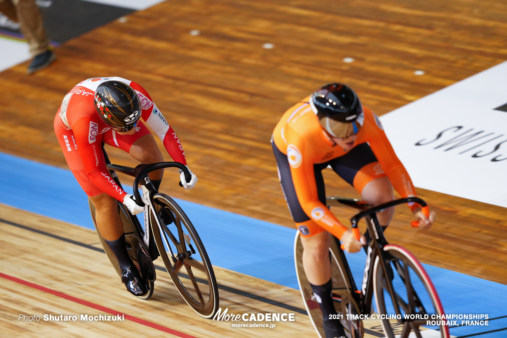 Women's Sprint 1/8 Finals / 2021 Track Cycling World Championships, Roubaix, OHTA Riyu（JPN）太田りゆ, BRASPENNINCX Shanne（NED）シェーン・ブラスペニンクス