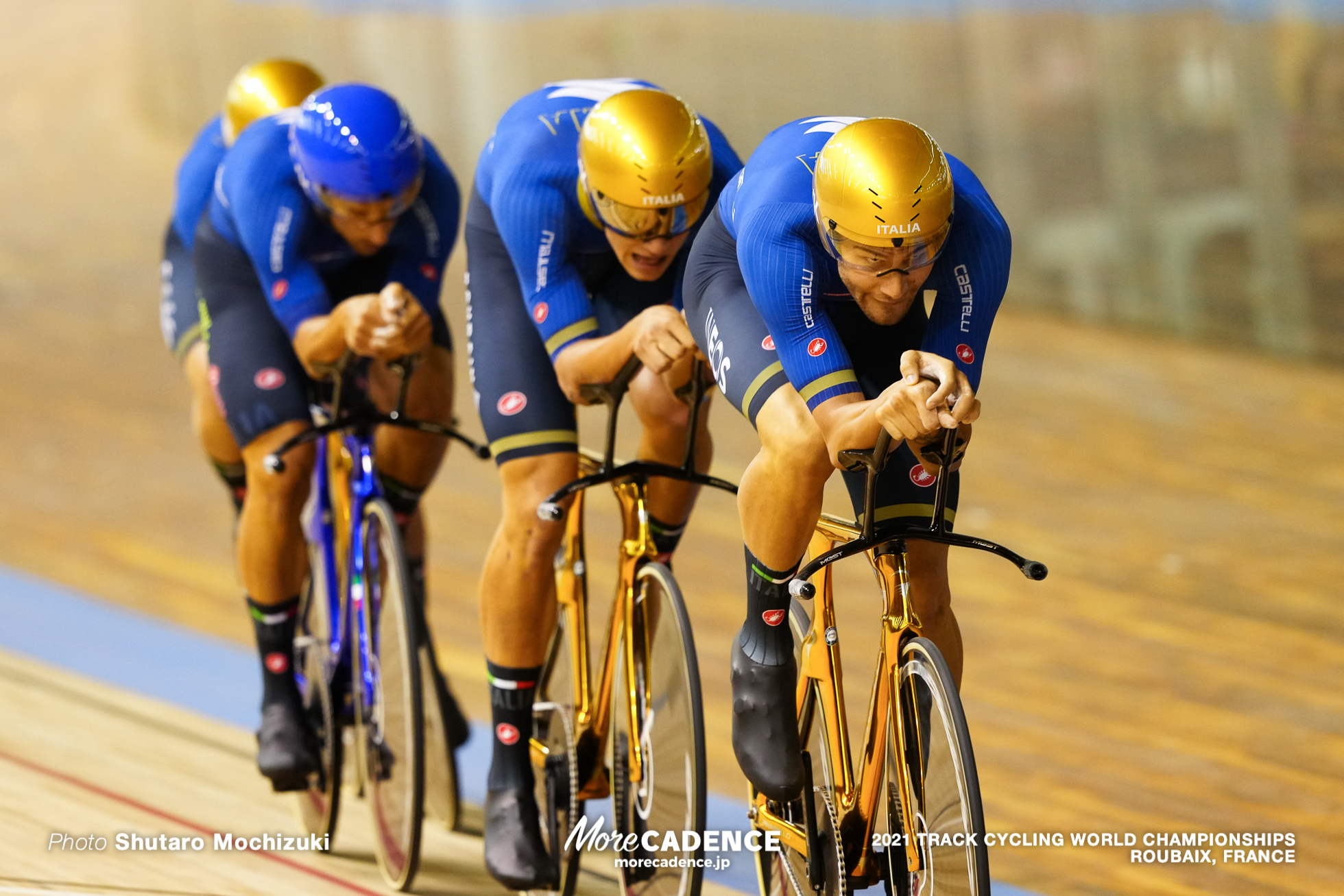 Men's Team Pursuit Finals / 2021 Track Cycling World Championships, Roubaix, BERTAZZO Liam（ITA）リアム・ベルタッツォ, CONSONNI Simone（ITA）シモーネ・コンソーニ, GANNA Filippo（ITA）フィリポ・ガンナ, MILAN Jonathan（ITA）ジョナサン・ミラン