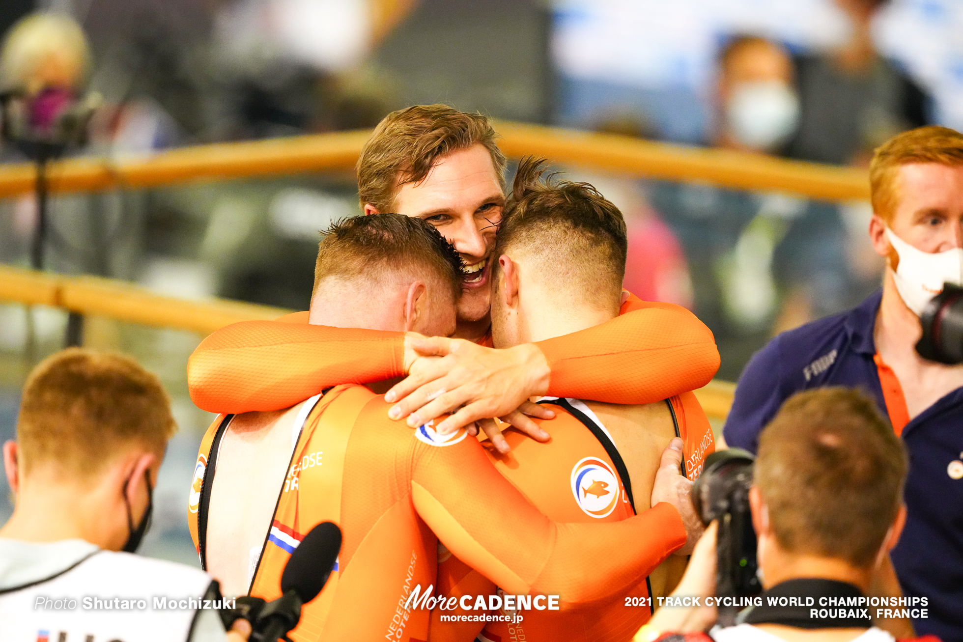 Men's Team Sprint / 2021 Track Cycling World Championships, Roubaix, Hoogland Jeffrey（NLD）ジェフリー・ホーフラント, Lavreysen Harrie（NLD）ハリー・ラブレイセン, Van Den Berg Roy（NLD）ロイ・バンデンバーグ