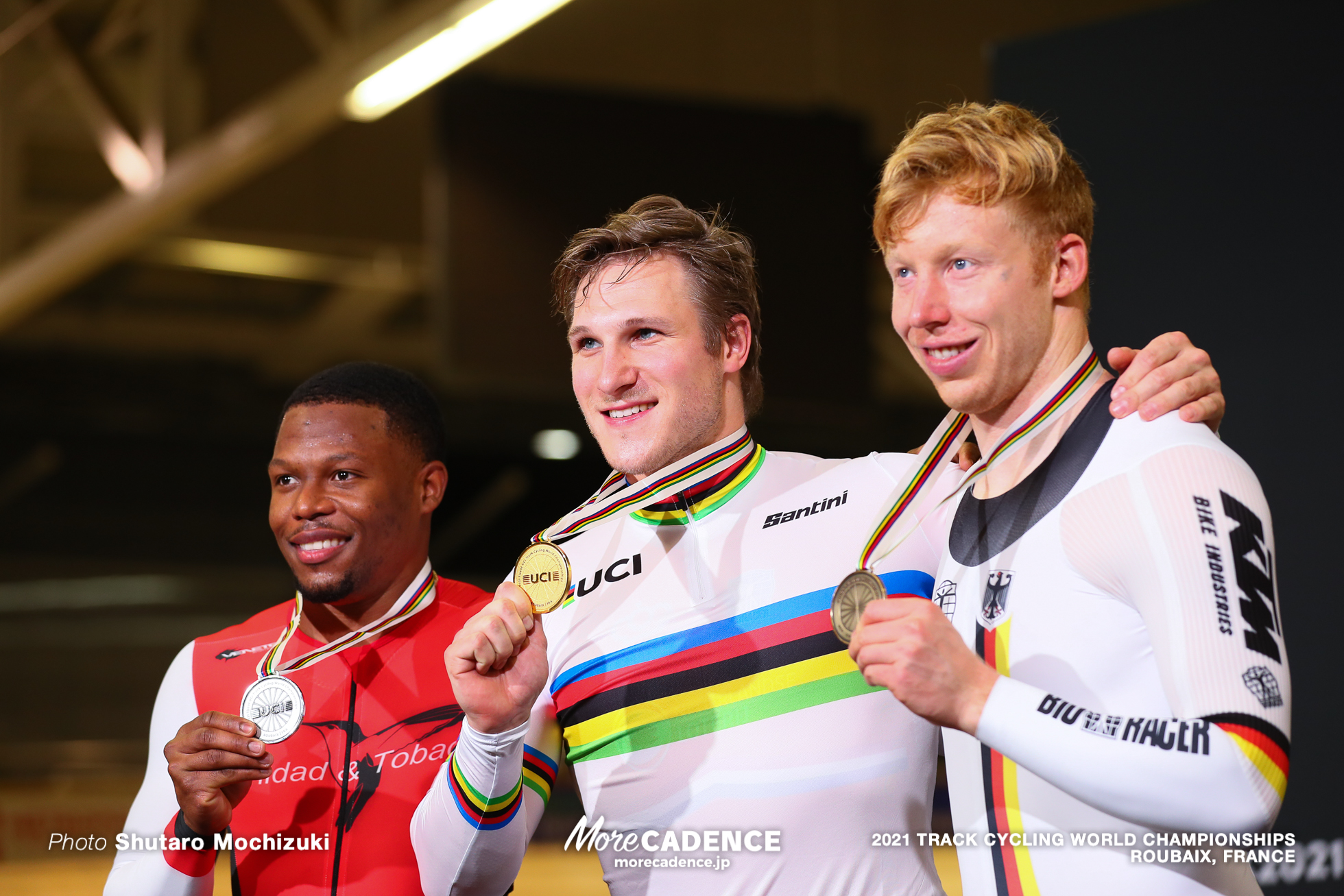 Men's 1km Time Trial Podium / 2021 Track Cycling World Championships, Roubaix, HOOGLAND Jeffrey（NED）ジェフリー・ホーフラント, PAUL Nicholas（TTO）ニコラス・ポール, EILERS Joachim（GER）ヨアヒム・アイラース