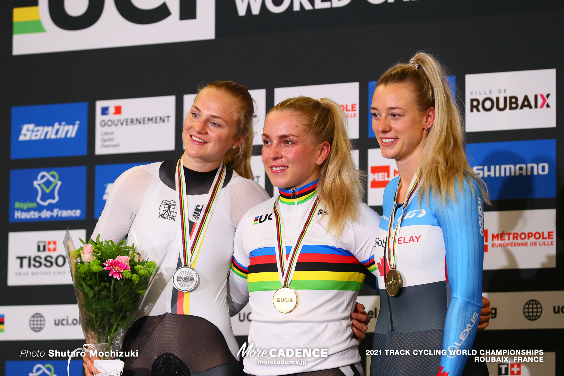 Women's Sprint Podium / 2021 Track Cycling World Championships, Roubaix, HINZE Emma（GER）エマ・ヒンツェ, FRIEDRICH Lea Sophie, MITCHELL Kelsey（CAN）ケルシー・ミシェル（GER）リー ソフィー・フリードリッヒ,