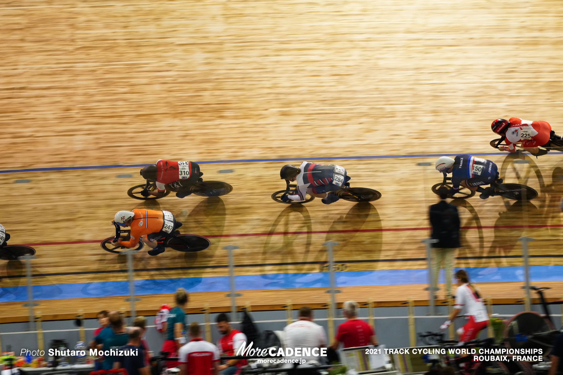 Men's Keirin Finals 1-6 / 2021 Track Cycling World Championships, Roubaix, HOOGLAND Jeffrey（NED）ジェフリー・ホーフラント PAUL Nicholas（TTO）ニコラス・ポール, HELAL Rayan（FRA）ライアン・エラル, YAMASAKI Kento（JPN）山﨑賢人, IAKOVLEV Mikhail（RCF）ミクヘイル・イアコフレフ