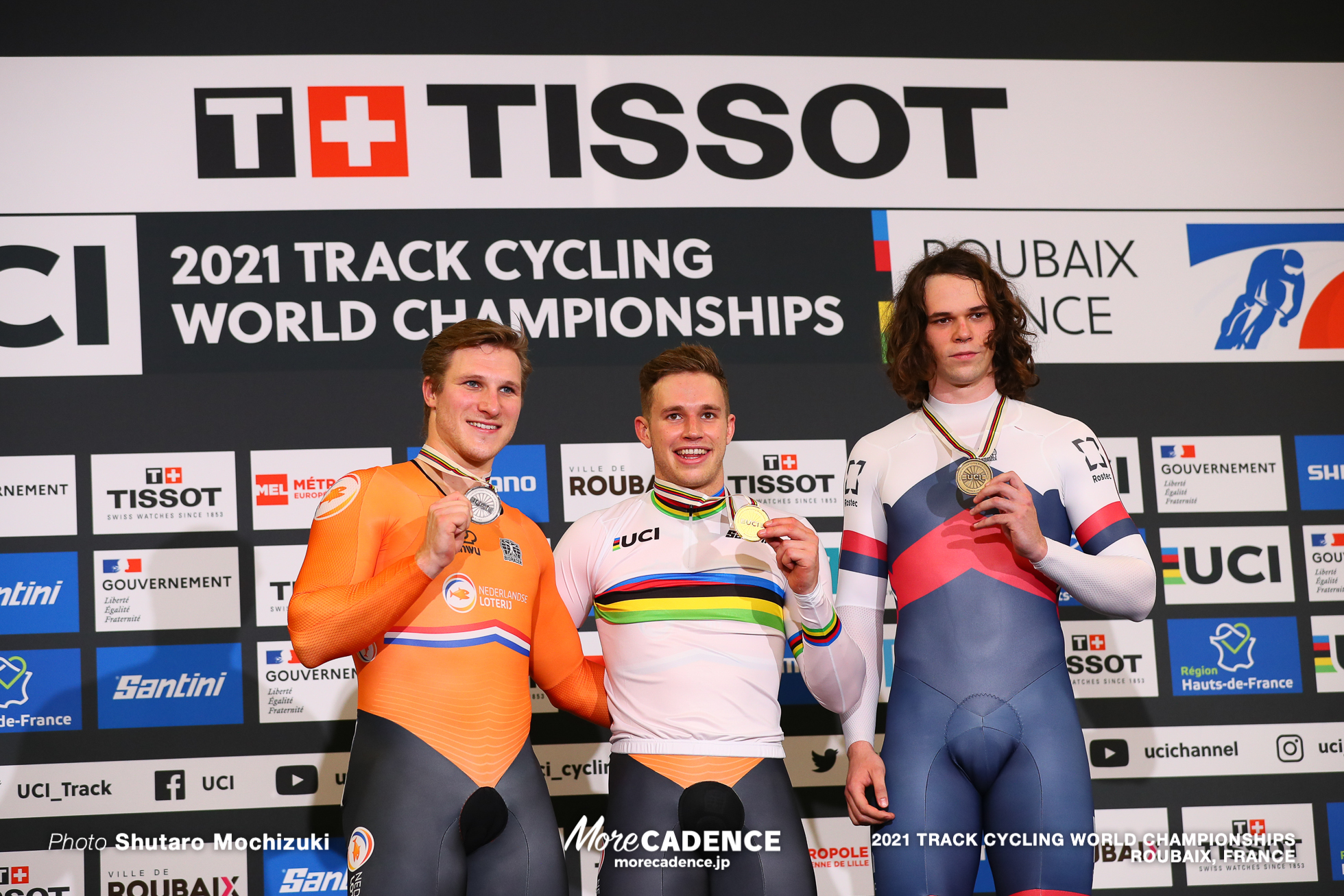 Men's Keirin Podium / 2021 Track Cycling World Championships, Roubaix, LAVREYSEN Harrie（NED）ハリー・ラブレイセン, HOOGLAND Jeffrey（NED）ジェフリー・ホーフラント, IAKOVLEV Mikhail（RCF）ミクヘイル・イアコフレフ