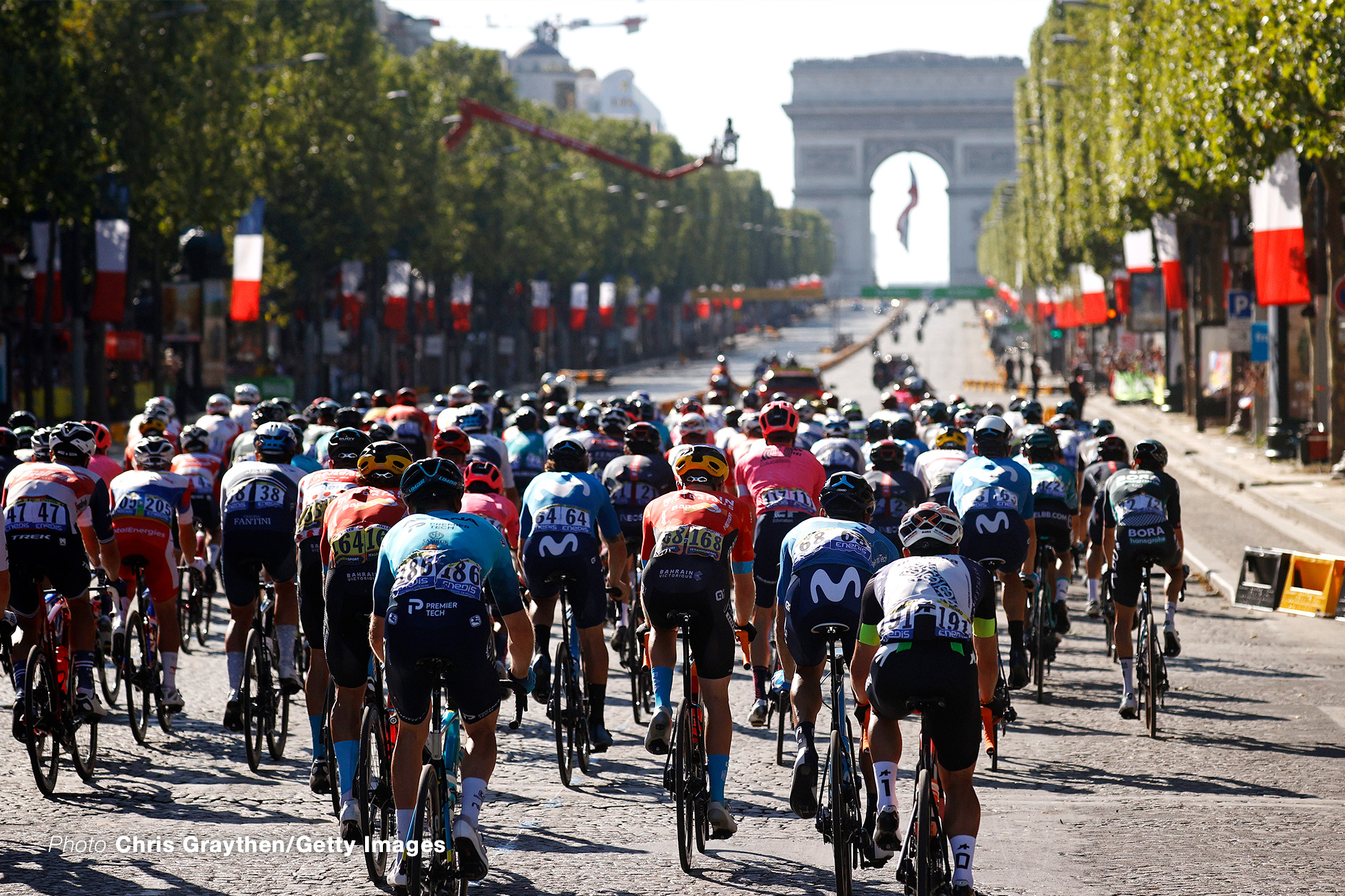 PARIS, FRANCE - JULY 18: The Peloton passing through The Champs-Élysées at Paris city during the 108th Tour de France 2021, Stage 21 a 108,4km stage from Chatou to Paris Champs-Élysées / @LeTour / #TDF2021 / on July 18, 2021 in Paris, France. (Photo by Chris Graythen/Getty Images)