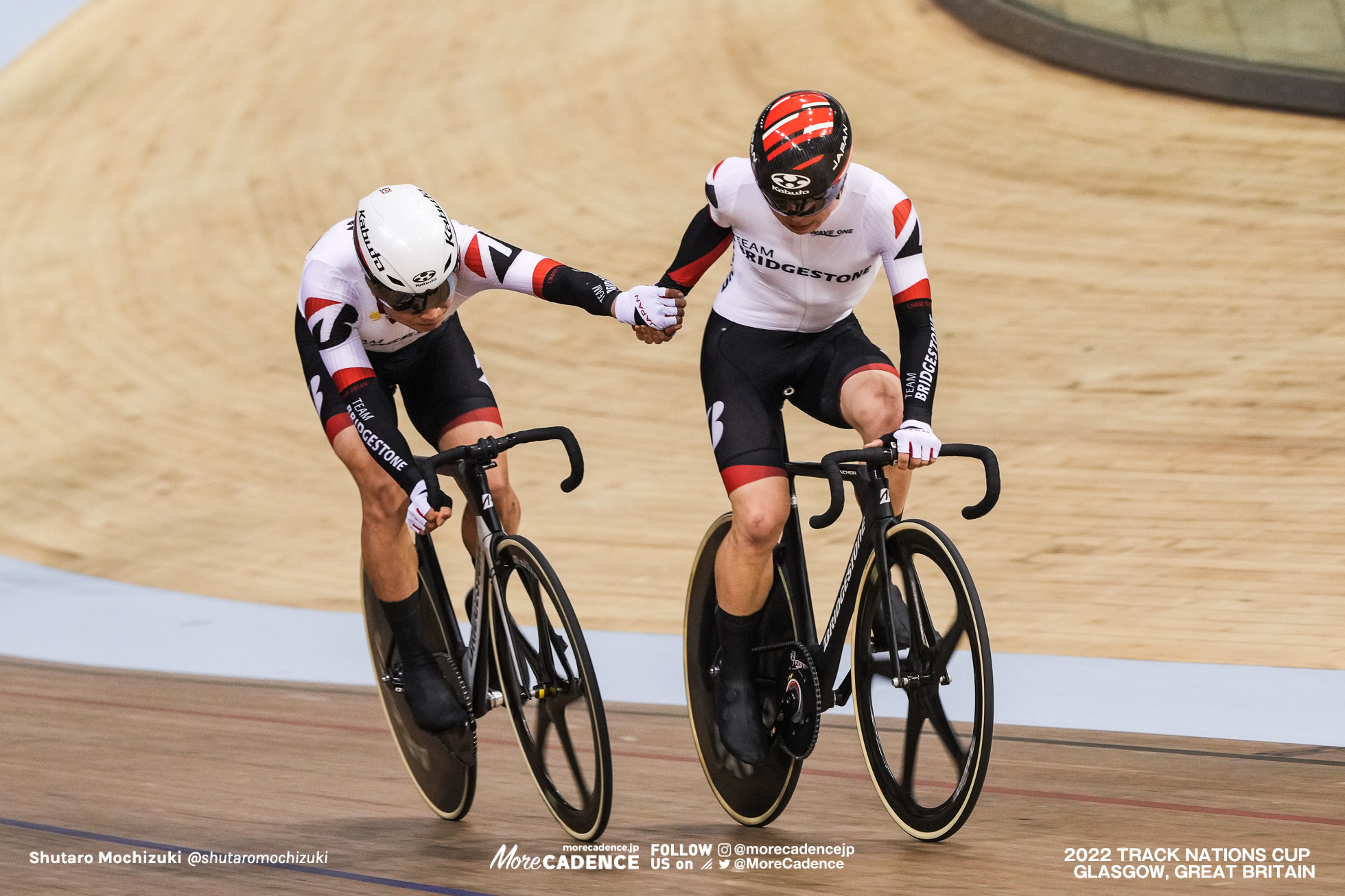 橋本英也 HASHIMOTO Eiya, 兒島直樹 KOJIMA Naoki, BGT - Team Bridgestone Cycling, Men's Madison, 2022 Track Nations Cup, Glasgow, Great Britain