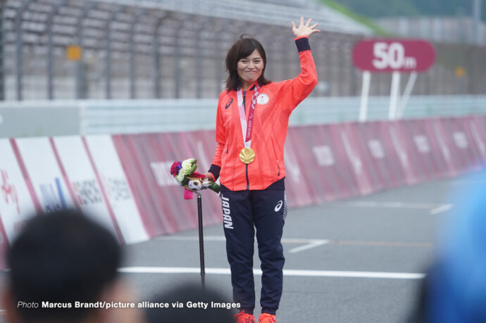 31 August 2021, Japan, Oyama: Paralympics: Para-cycling, women, time trial, Fuji International Speedway. Keiko Sugiura (gold medal, 1st place, Japan). Photo: Marcus Brandt/dpa (Photo by Marcus Brandt/picture alliance via Getty Images)