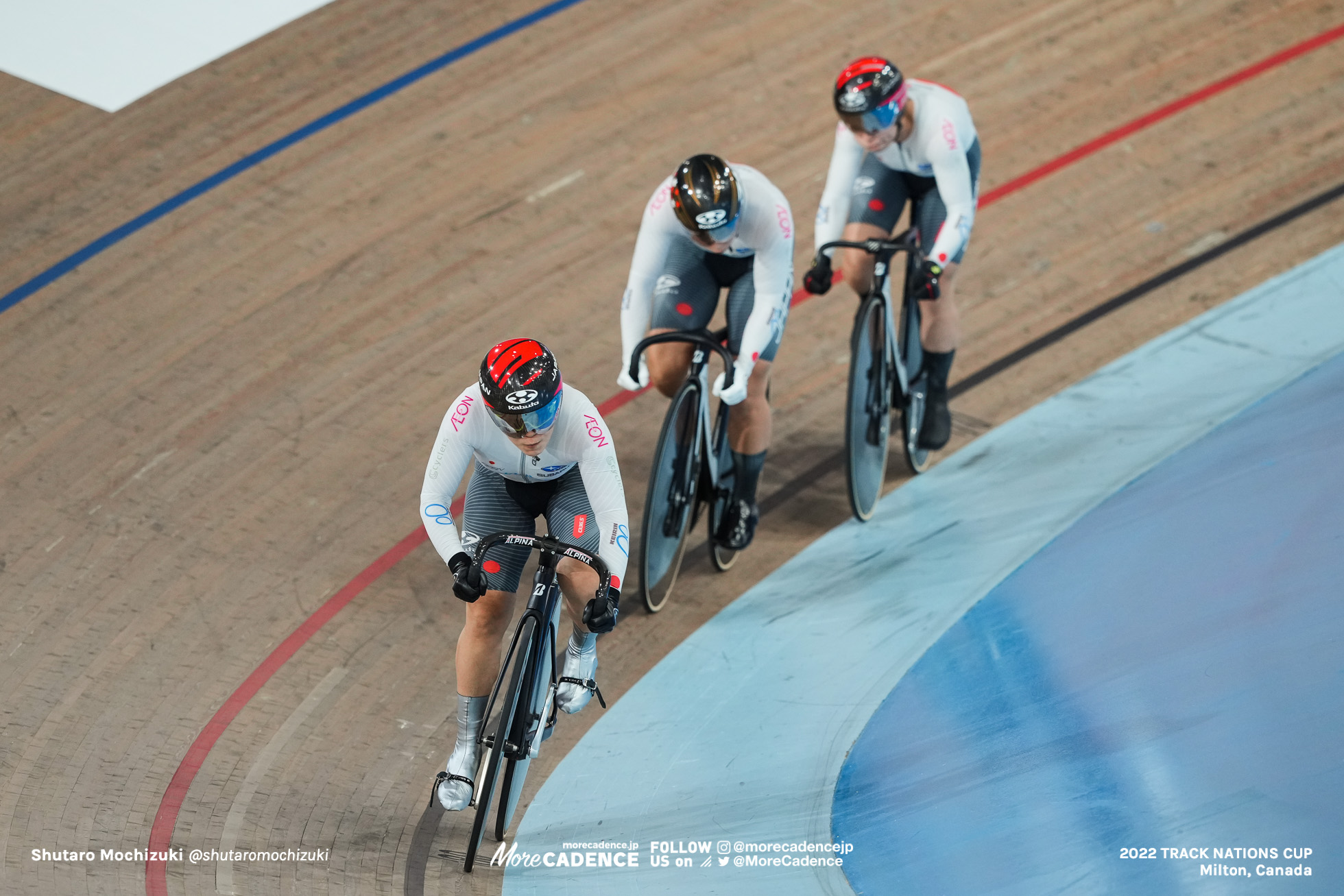 梅川風子 UMEKAWA Fuko, 太田りゆ OHTA Riyu, 佐藤水菜 SATO Mina, JPN - Japan, Qualifying, Women's Team Sprint, 2022 Track Nations Cup, Milton, Canada