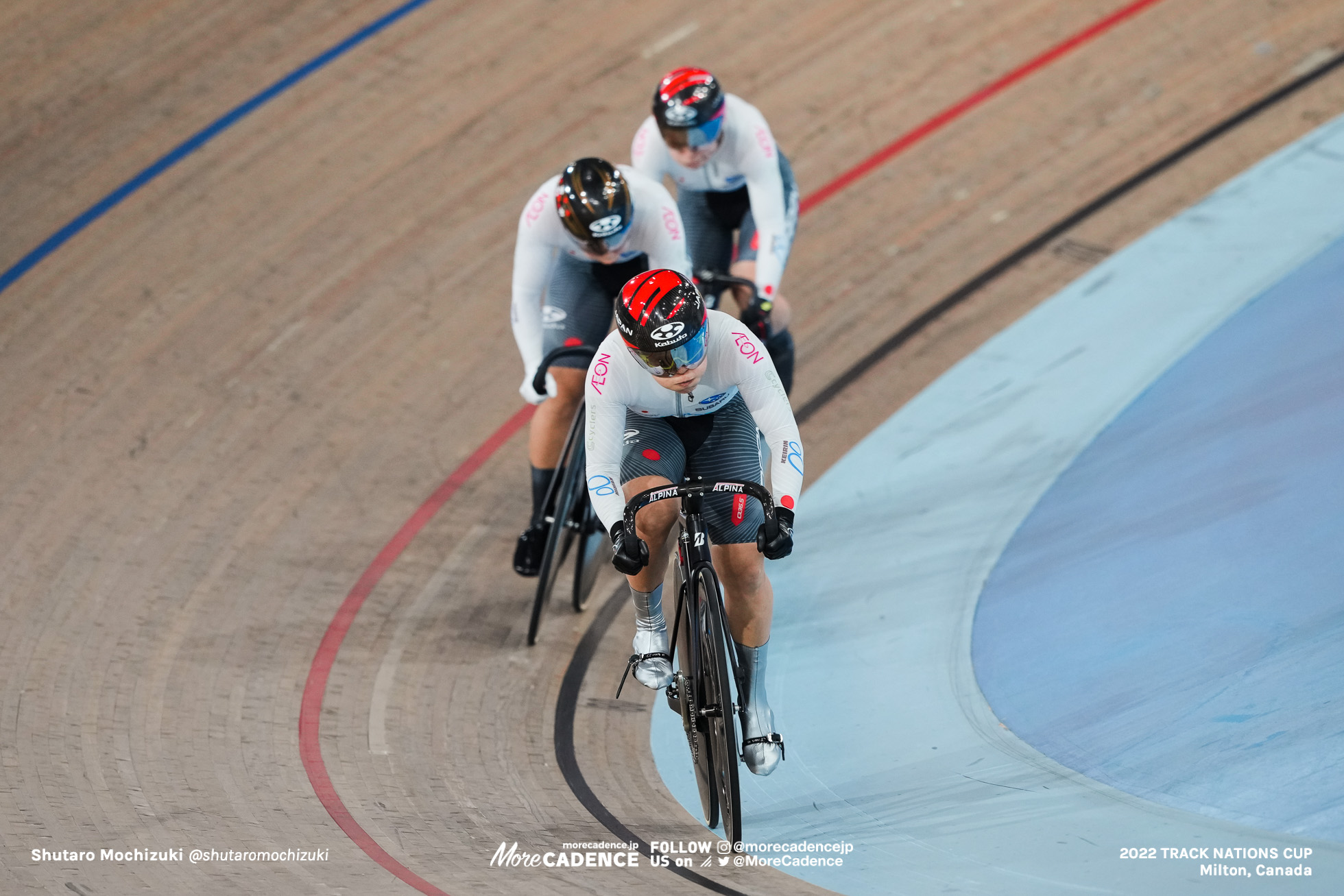 梅川風子 UMEKAWA Fuko, 太田りゆ OHTA Riyu, 佐藤水菜 SATO Mina, JPN - Japan, Qualifying, Women's Team Sprint, 2022 Track Nations Cup, Milton, Canada