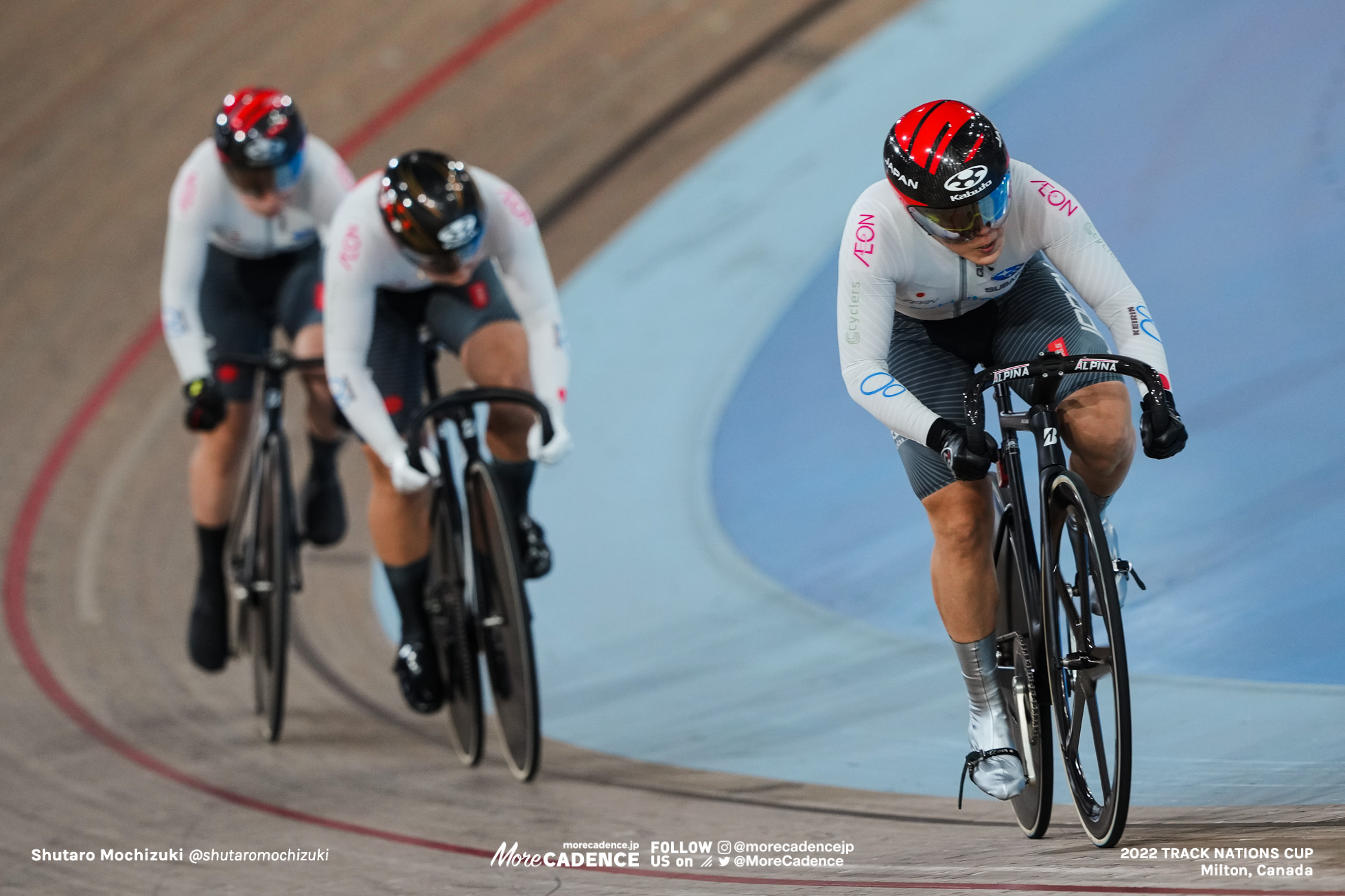 梅川風子 UMEKAWA Fuko, 太田りゆ OHTA Riyu, 佐藤水菜 SATO Mina, JPN - Japan, Qualifying, Women's Team Sprint, 2022 Track Nations Cup, Milton, Canada